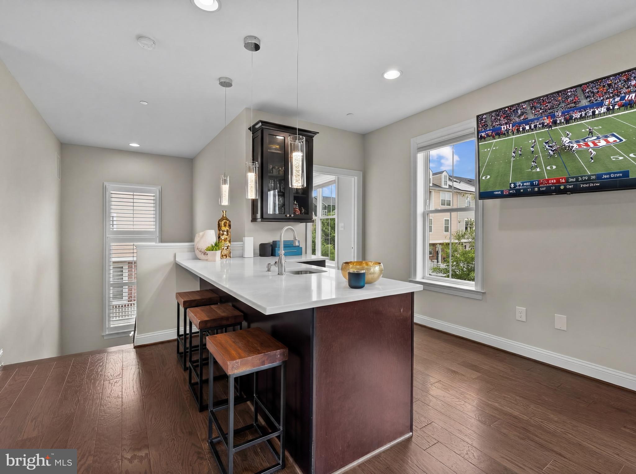 CROWN FARM - Residential