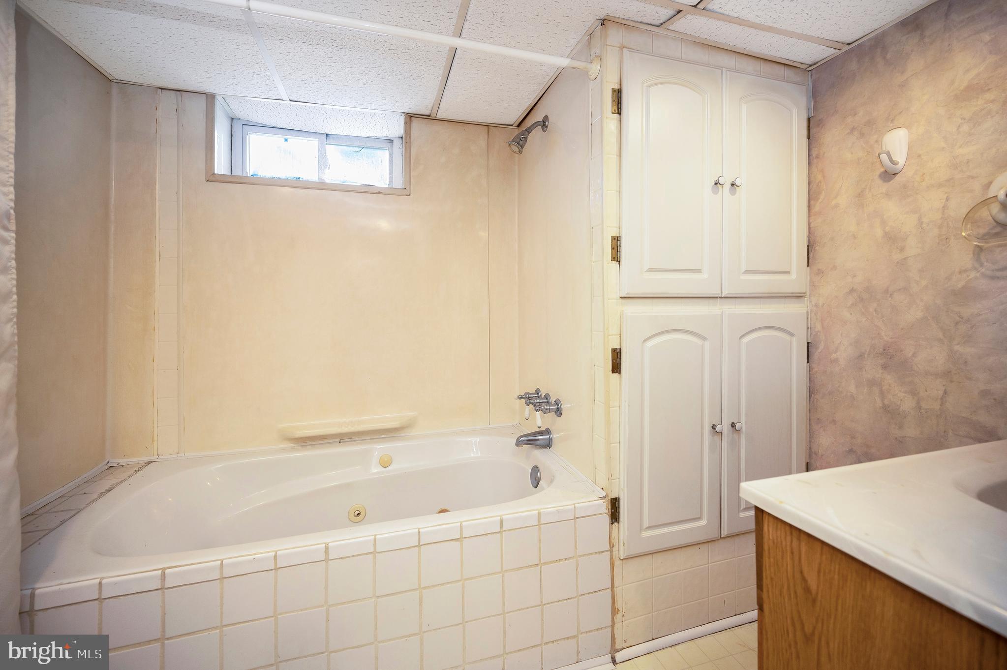 AQUIA RUN - Residential