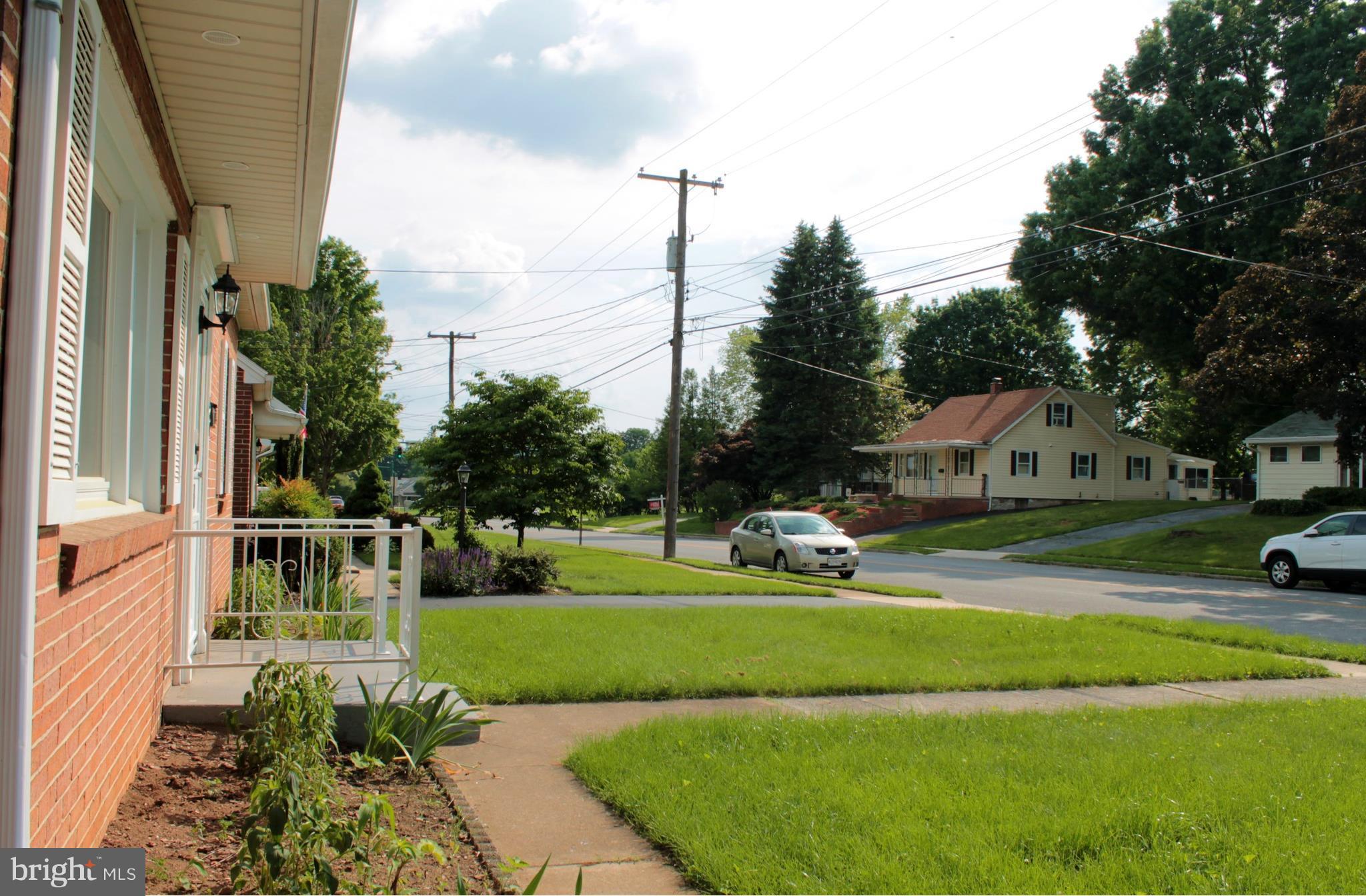 HAGERSTOWN - Residential