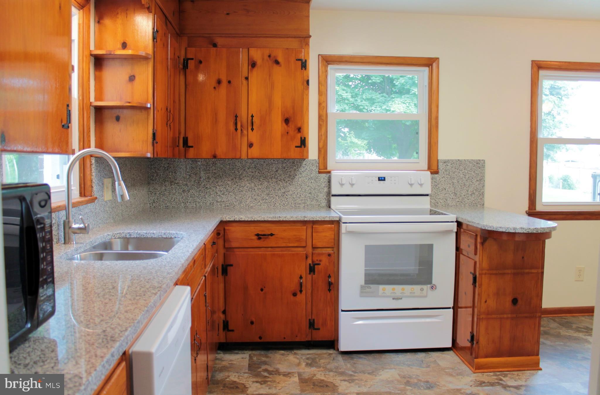 HAGERSTOWN - Residential