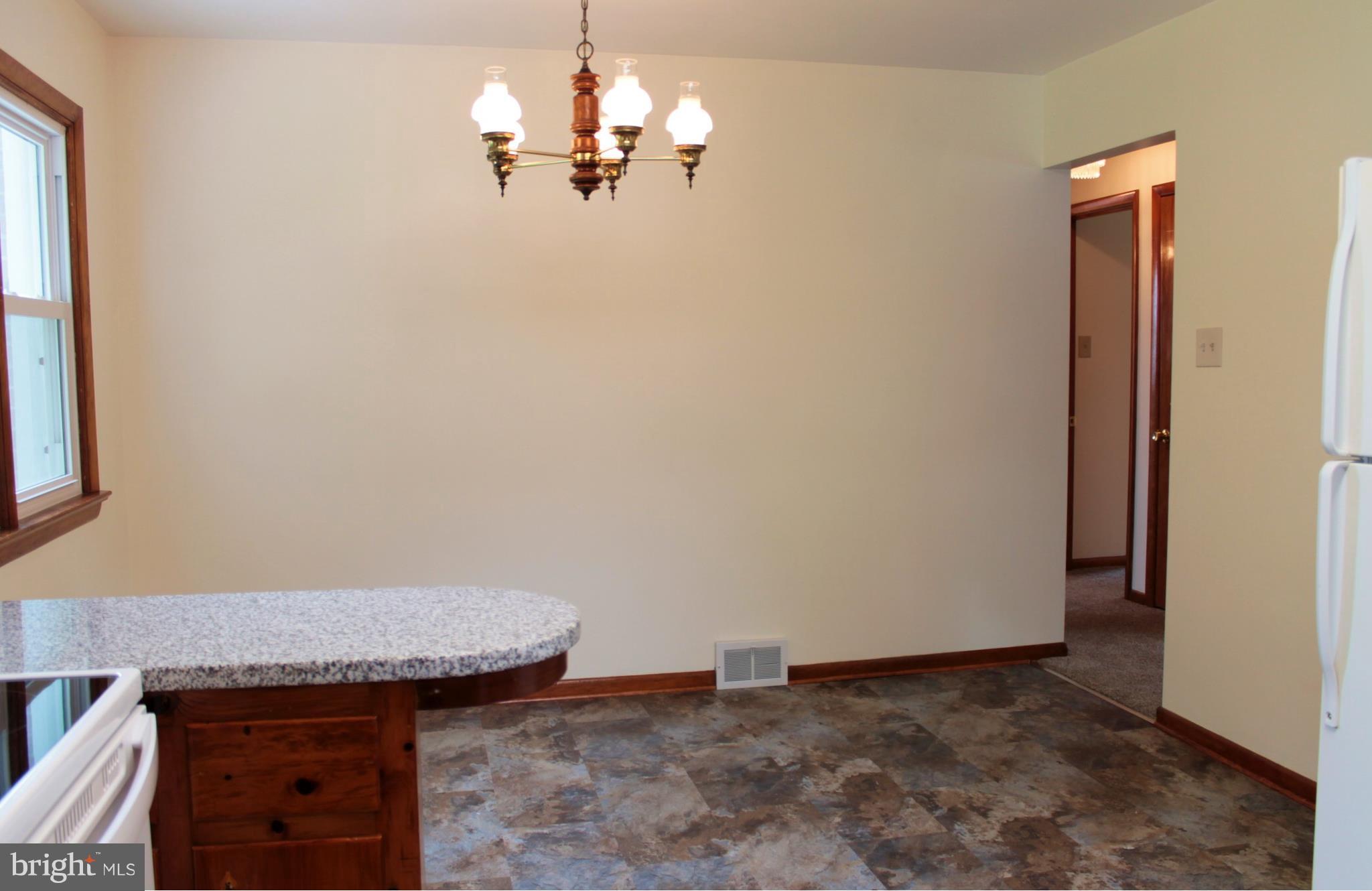 HAGERSTOWN - Residential