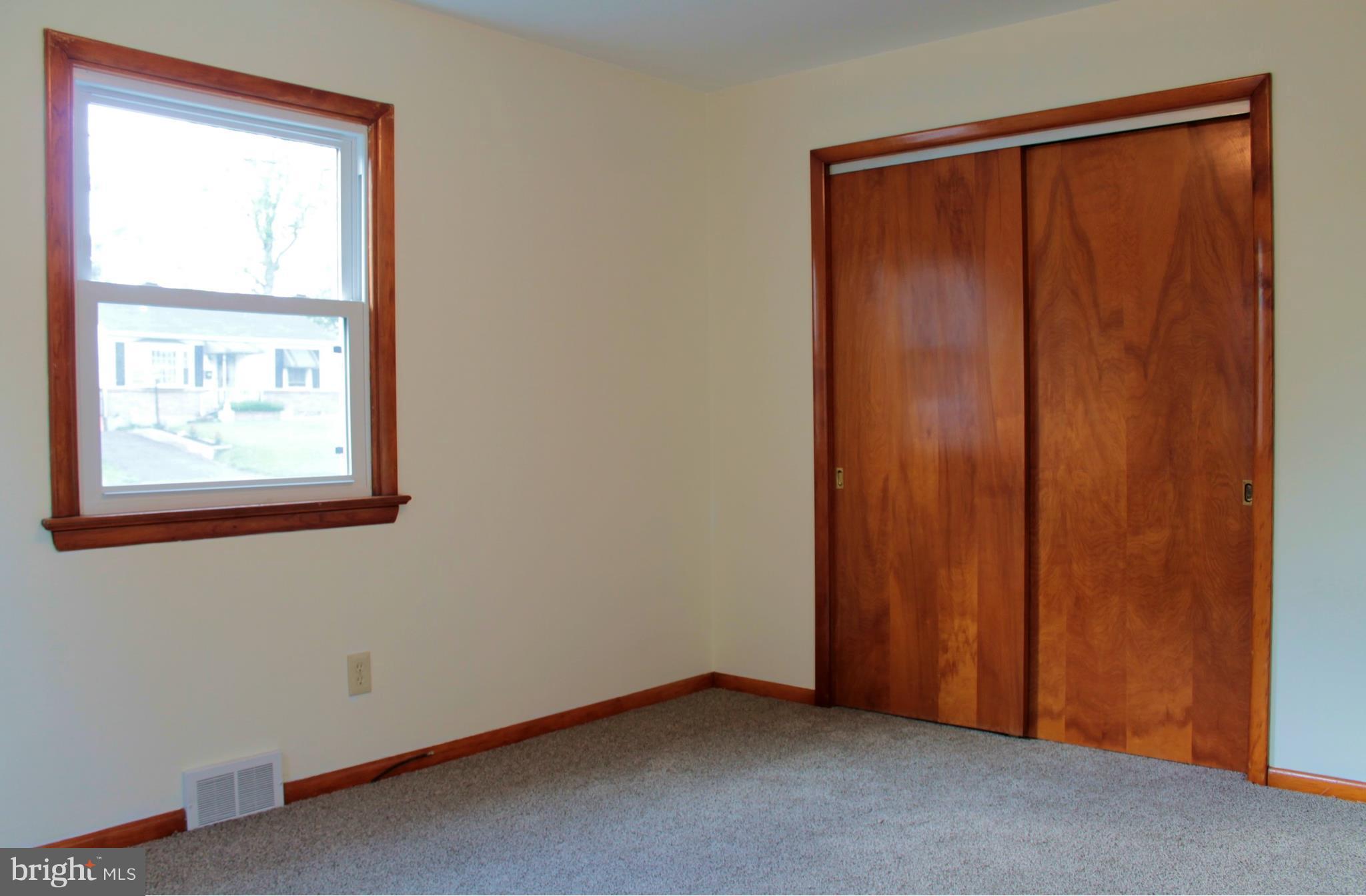 HAGERSTOWN - Residential