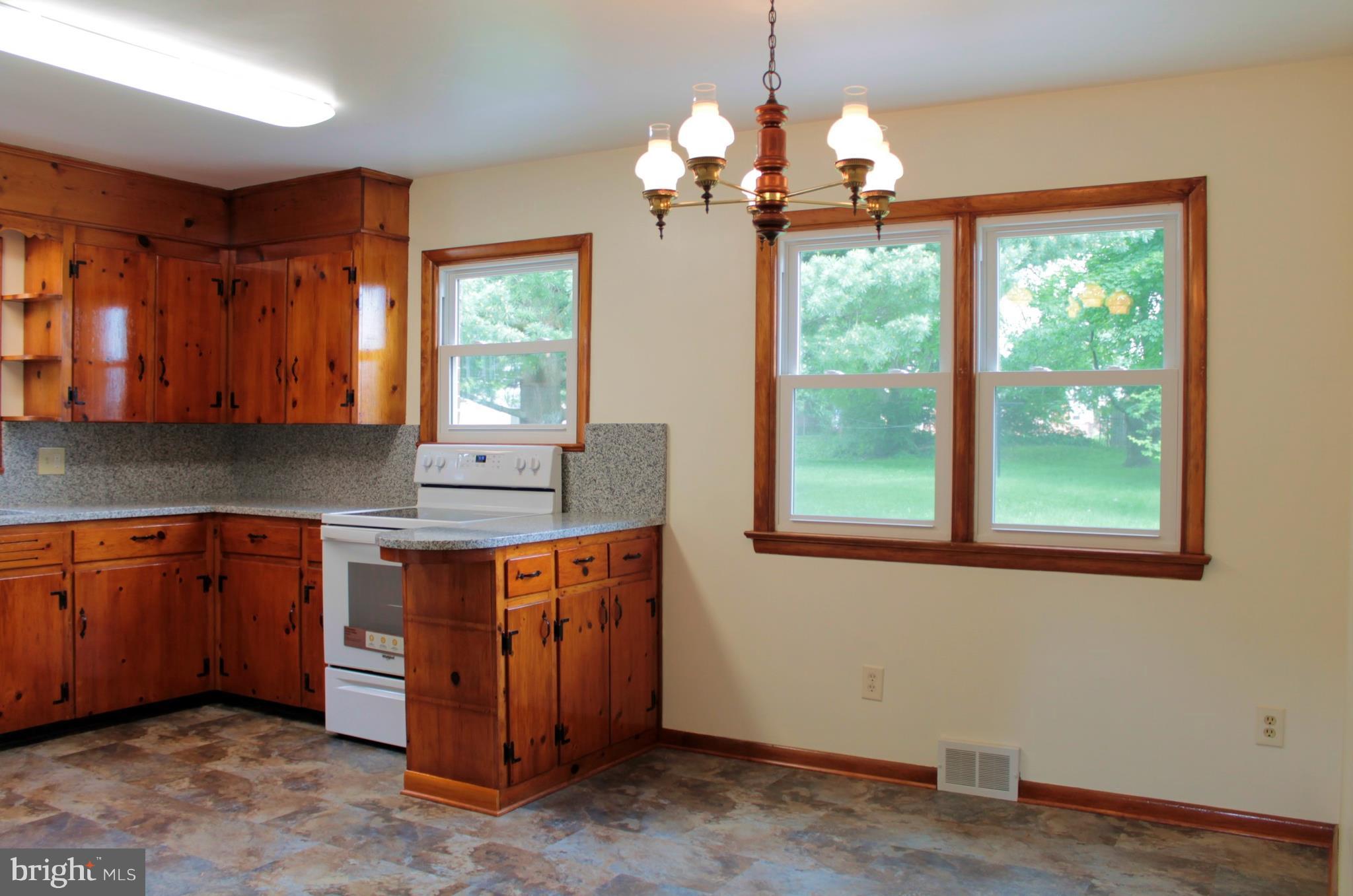 HAGERSTOWN - Residential