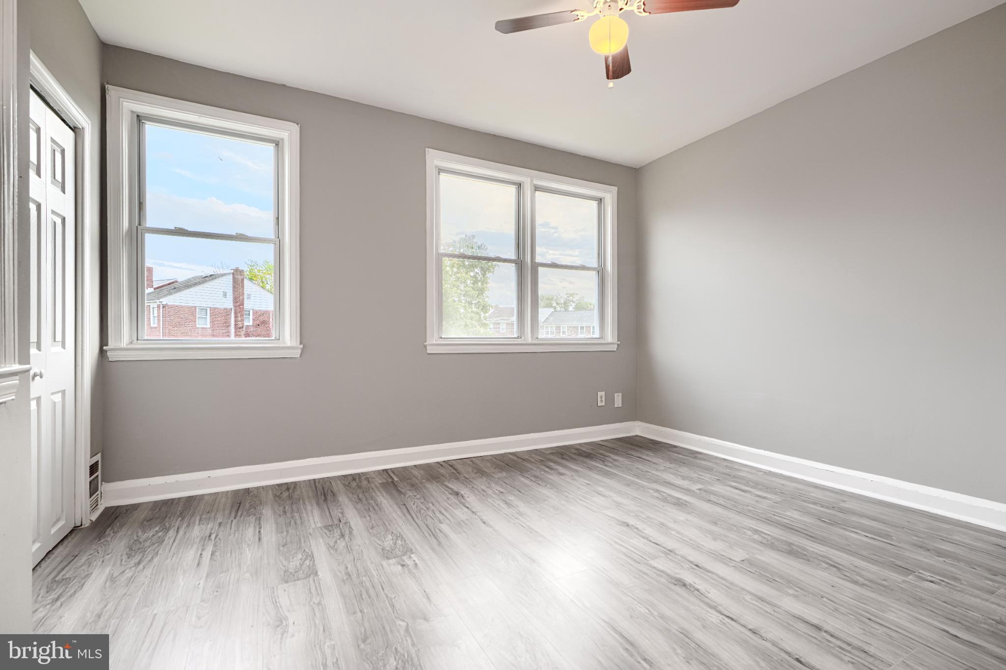 ESSEX - Residential Lease