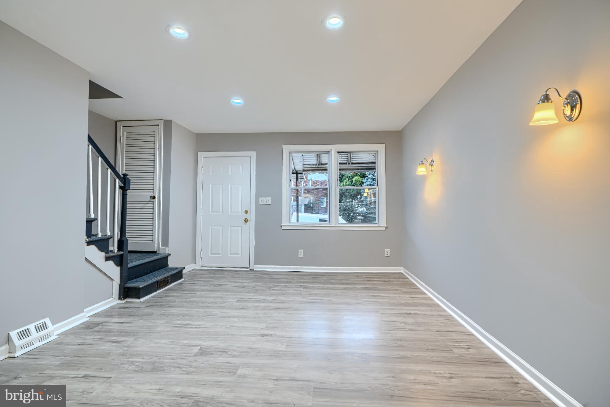 ESSEX - Residential Lease