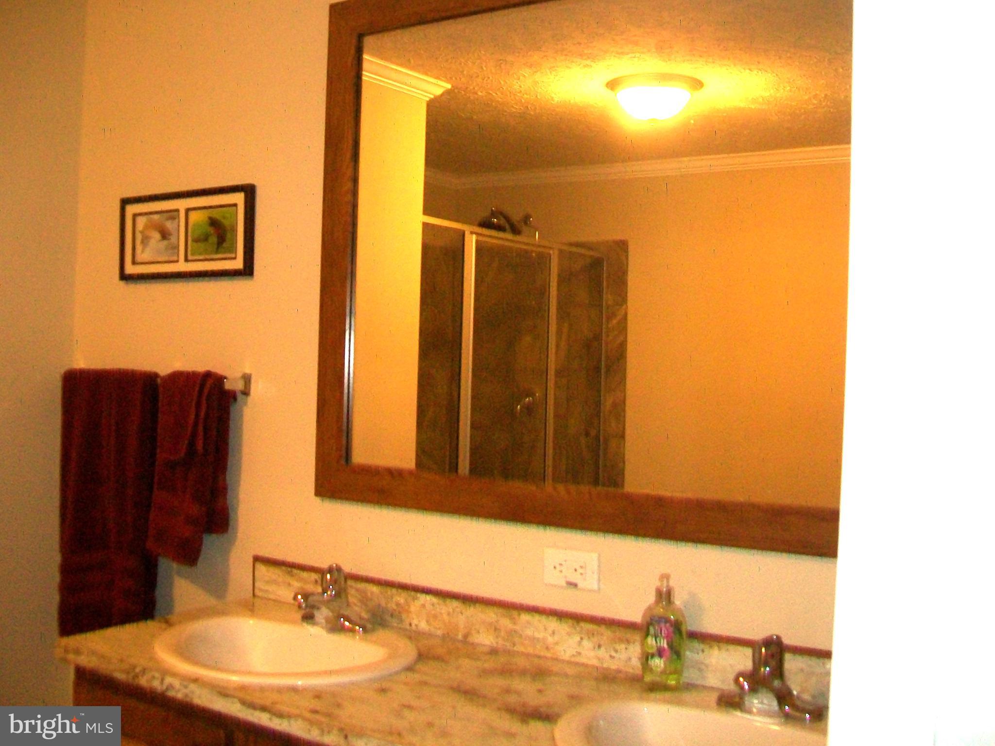 NORTH FORK RETREAT - Residential