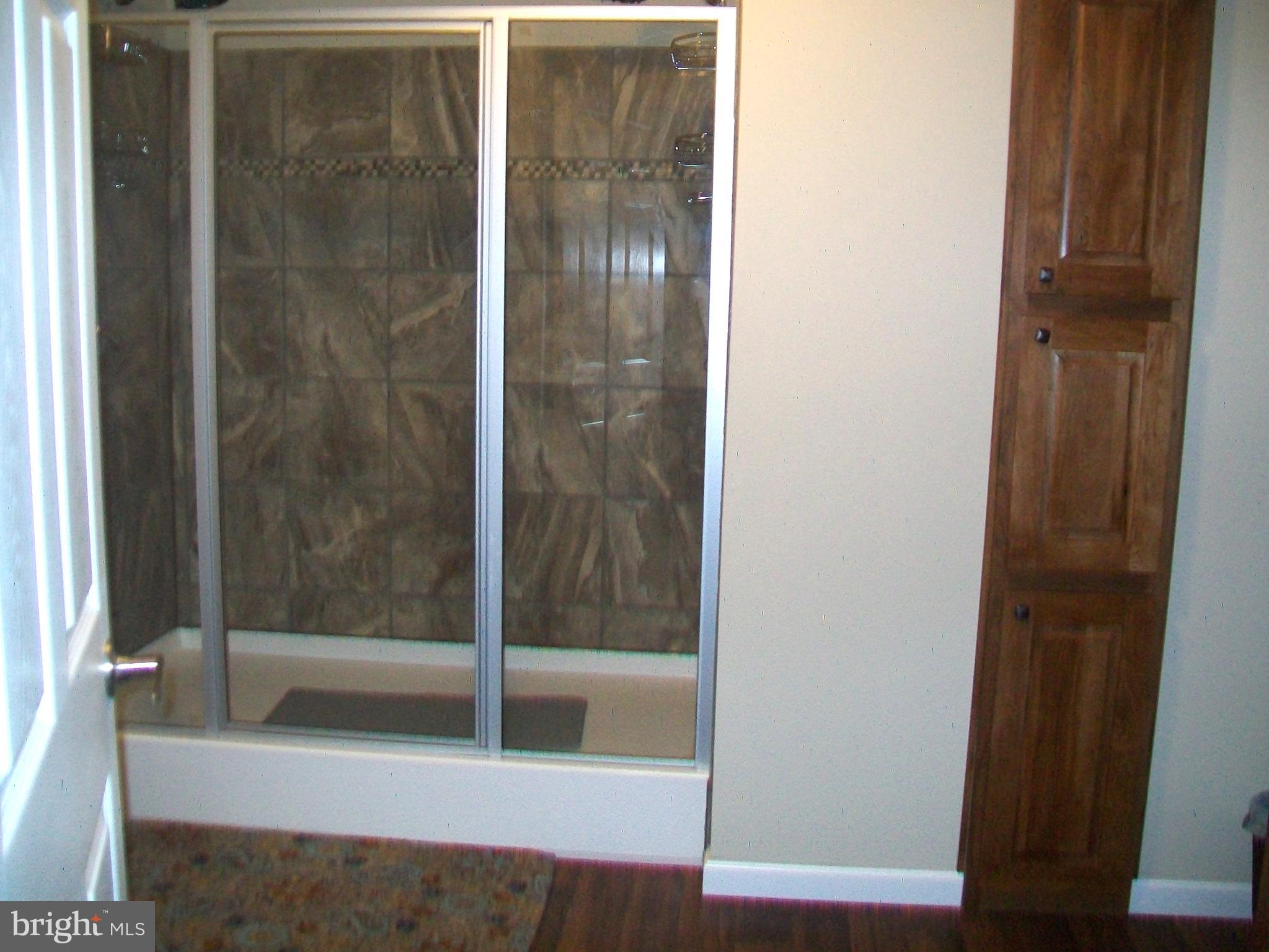 NORTH FORK RETREAT - Residential