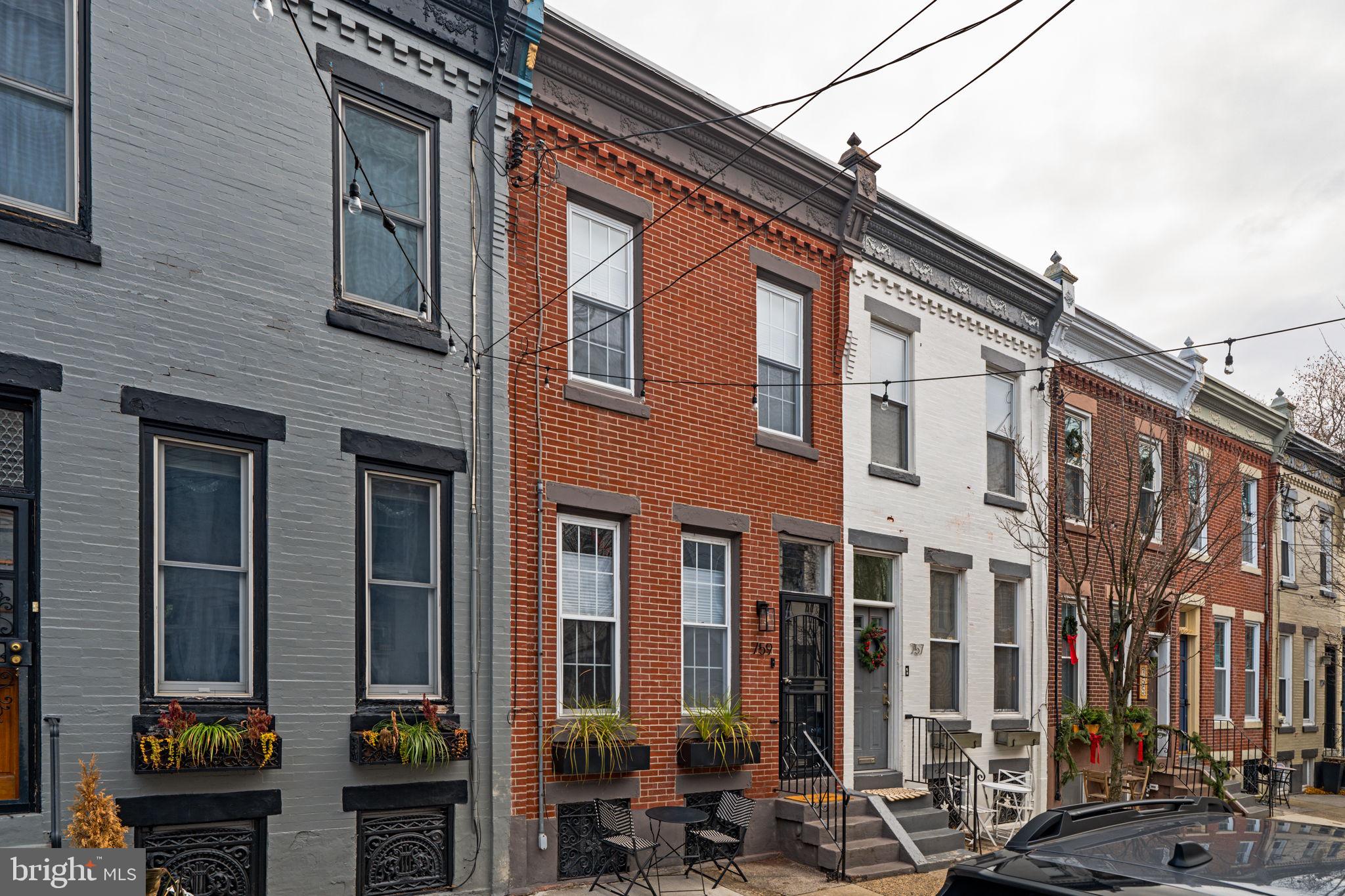 FAIRMOUNT - Residential