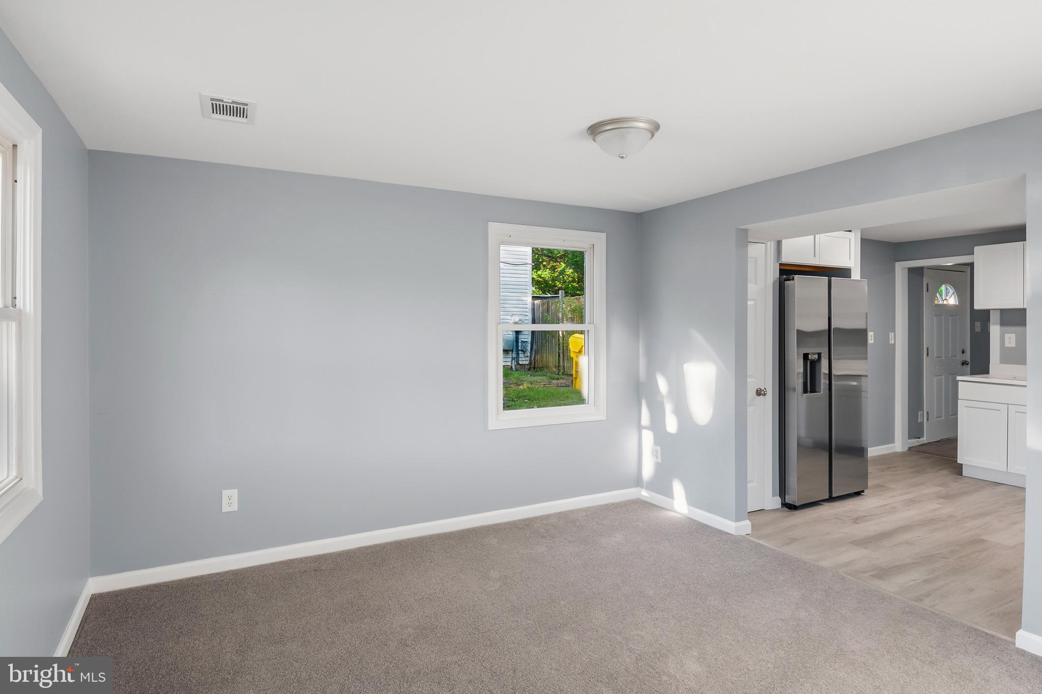 MAPLE RIDGE - Residential