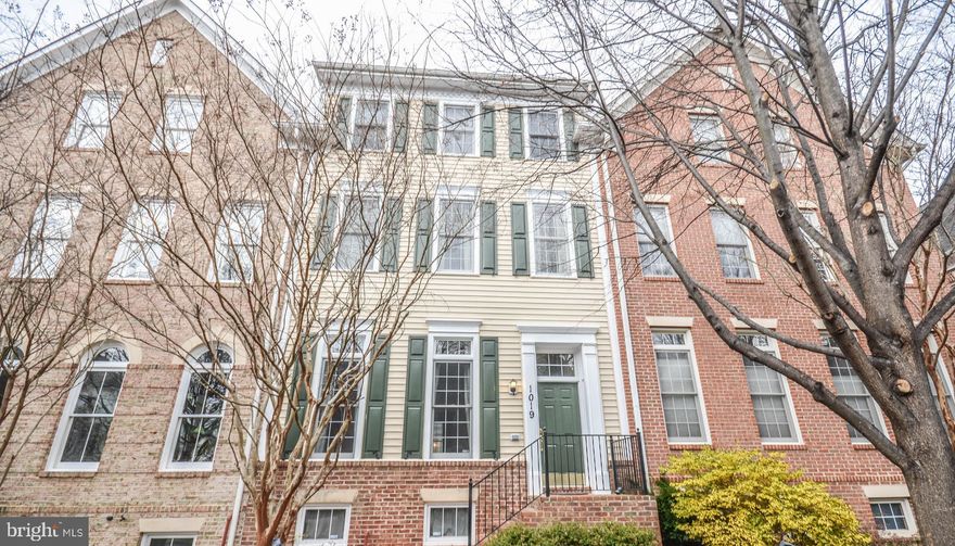 Fabulous 4 Level townhome with an oversized attached 2-car garage. Hardwood flooring on top 3 floors. Main level features a sprawling open floorplan, hardwood floors, living room with enormous windows, spacious formal dining room, family room off the updated kitchen, and a sun room with skylights that opens to a private patio.  Upper level has an incredible master suite retreat with two walk in closets and a private bathroom with separate shower and relaxing soaking tub.  This level also has another bedroom, perfect for a home office or study and the laundry room.  The top level has an amazing open loft that can be used as a sitting area or a play/rec room, 2 more spacious bedrooms with vaulted ceilings, and a full bathroom.  The lower level has a bonus room that can be used as a guest room or office, a full bath, and a large rec room and ample storage.  King Farm offers a community pools, walking paths, trails, playgrounds, parks, baseball & volleyball fields, tennis & basketball courts. Plenty of restaurants, shops and Safeway nearby.  Easy access to I-270 and ICC 200. Shuttle to Metro.