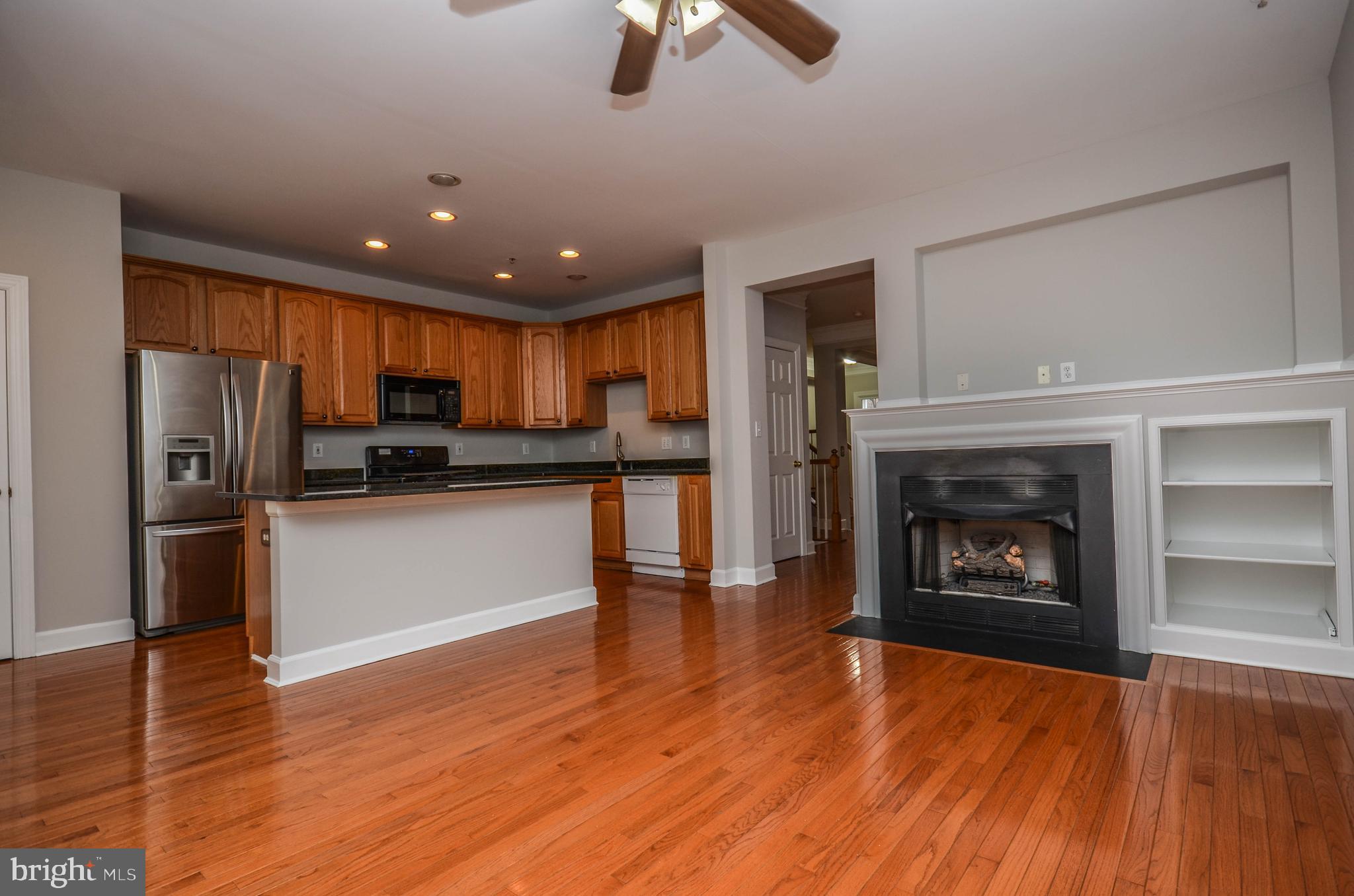 KING FARM BAILEYS COMMON - Residential Lease