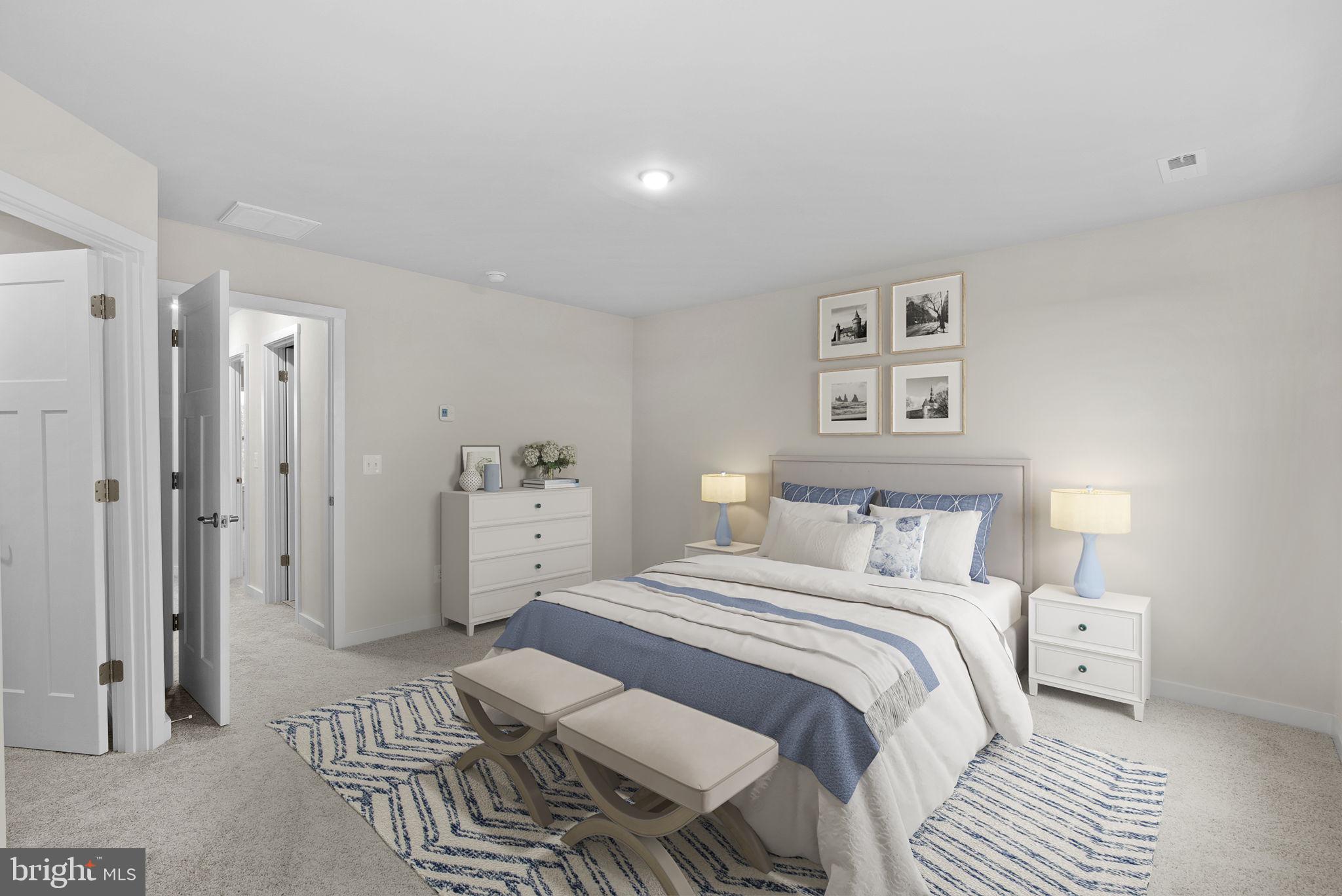 HUNTWELL WEST - Residential