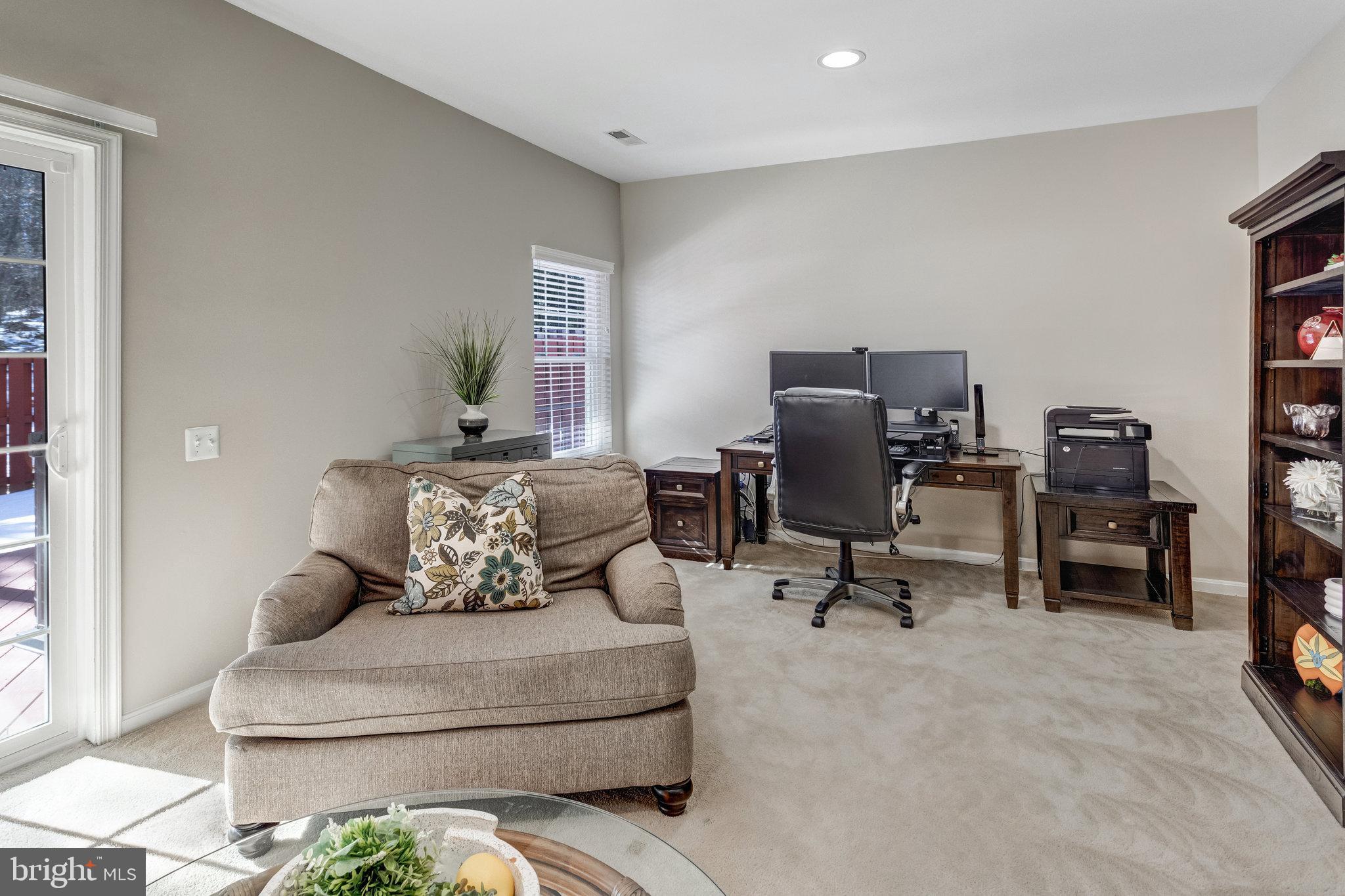 RIDGELEIGH - Residential