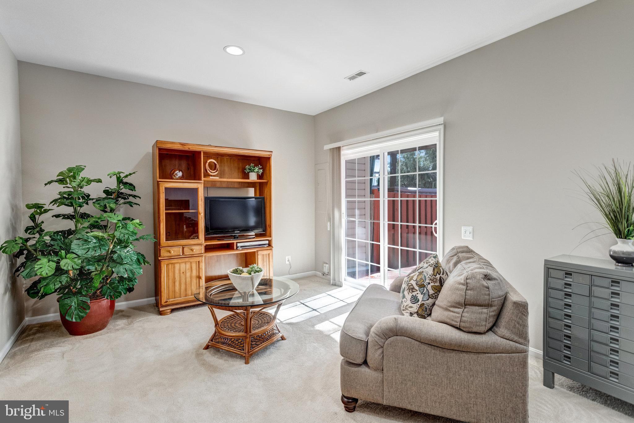 RIDGELEIGH - Residential