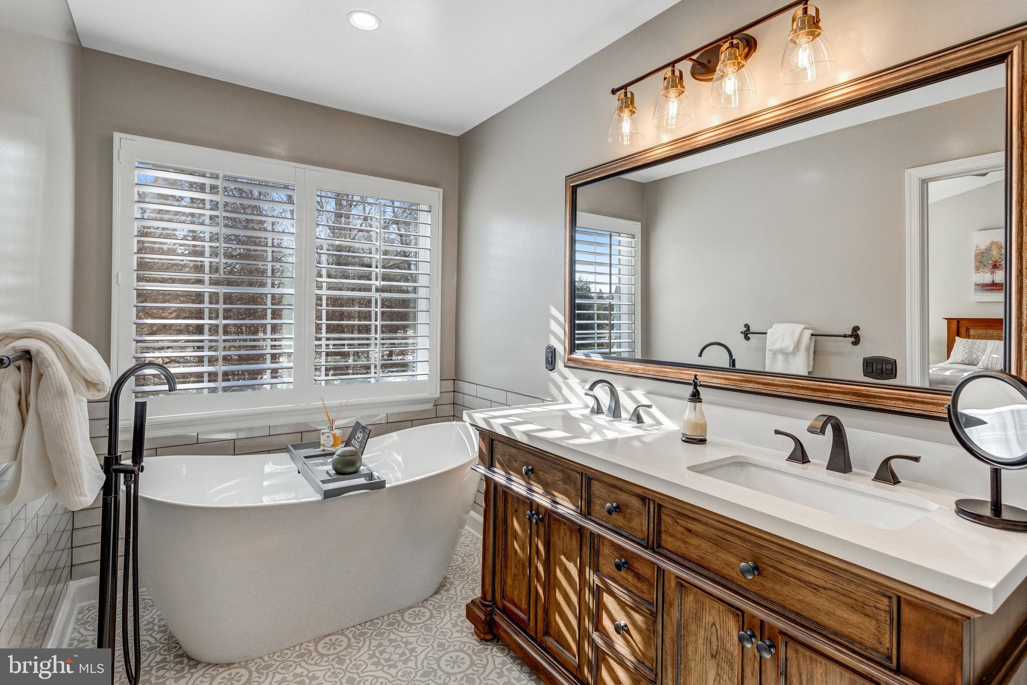 RIDGELEIGH - Residential