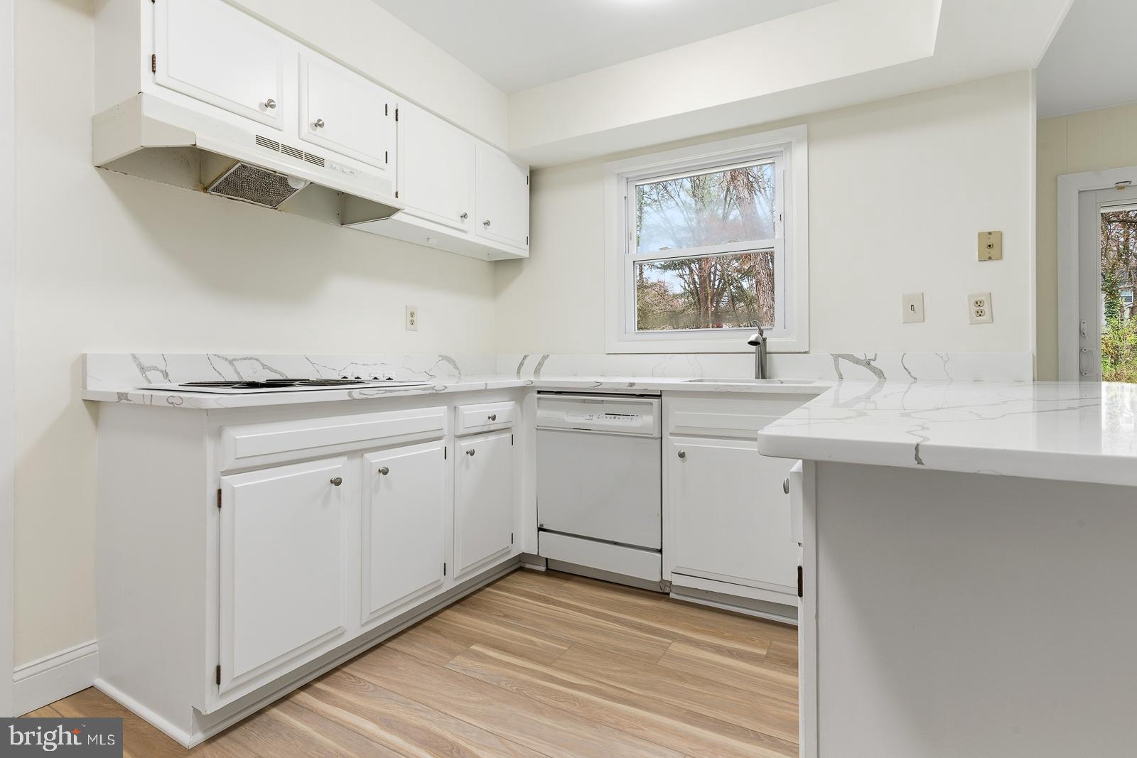 MONTPELIER - Residential