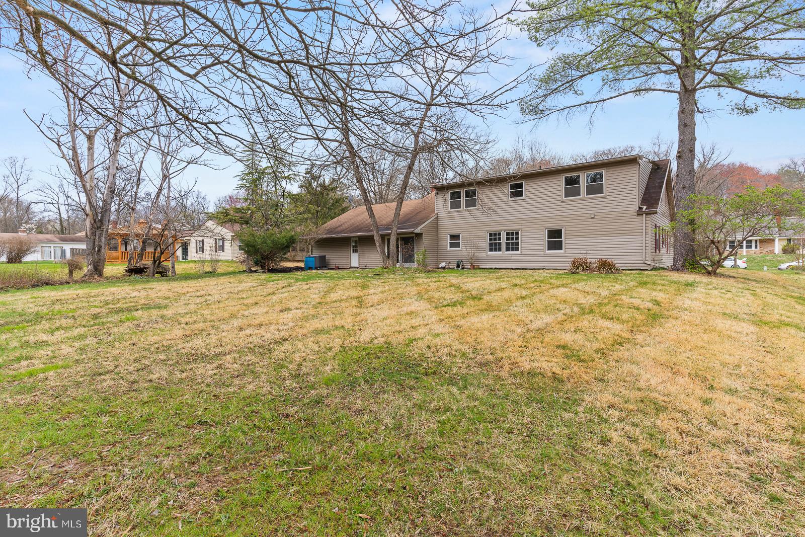 MONTPELIER - Residential