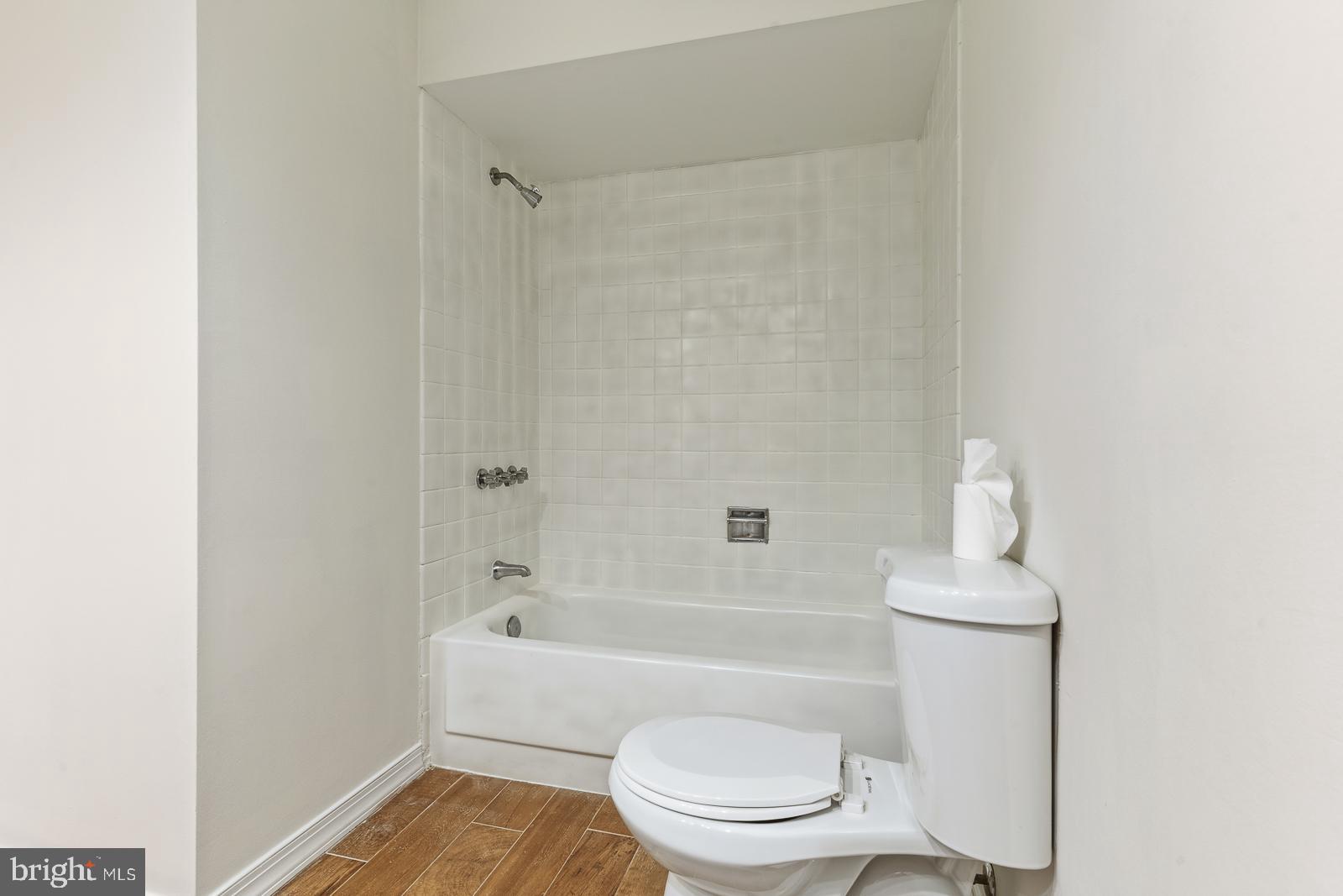 MONTPELIER - Residential