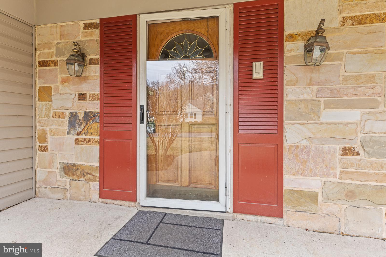 MONTPELIER - Residential