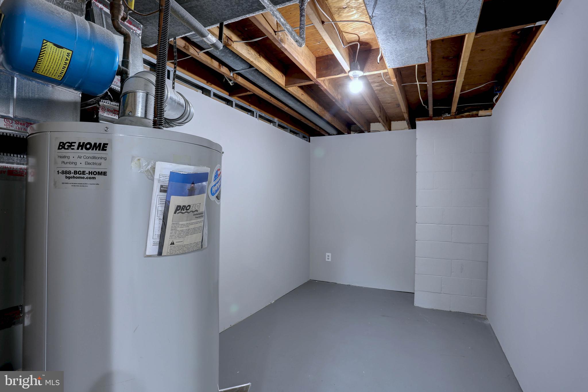 SHIPLEY ESTATES - Residential Lease