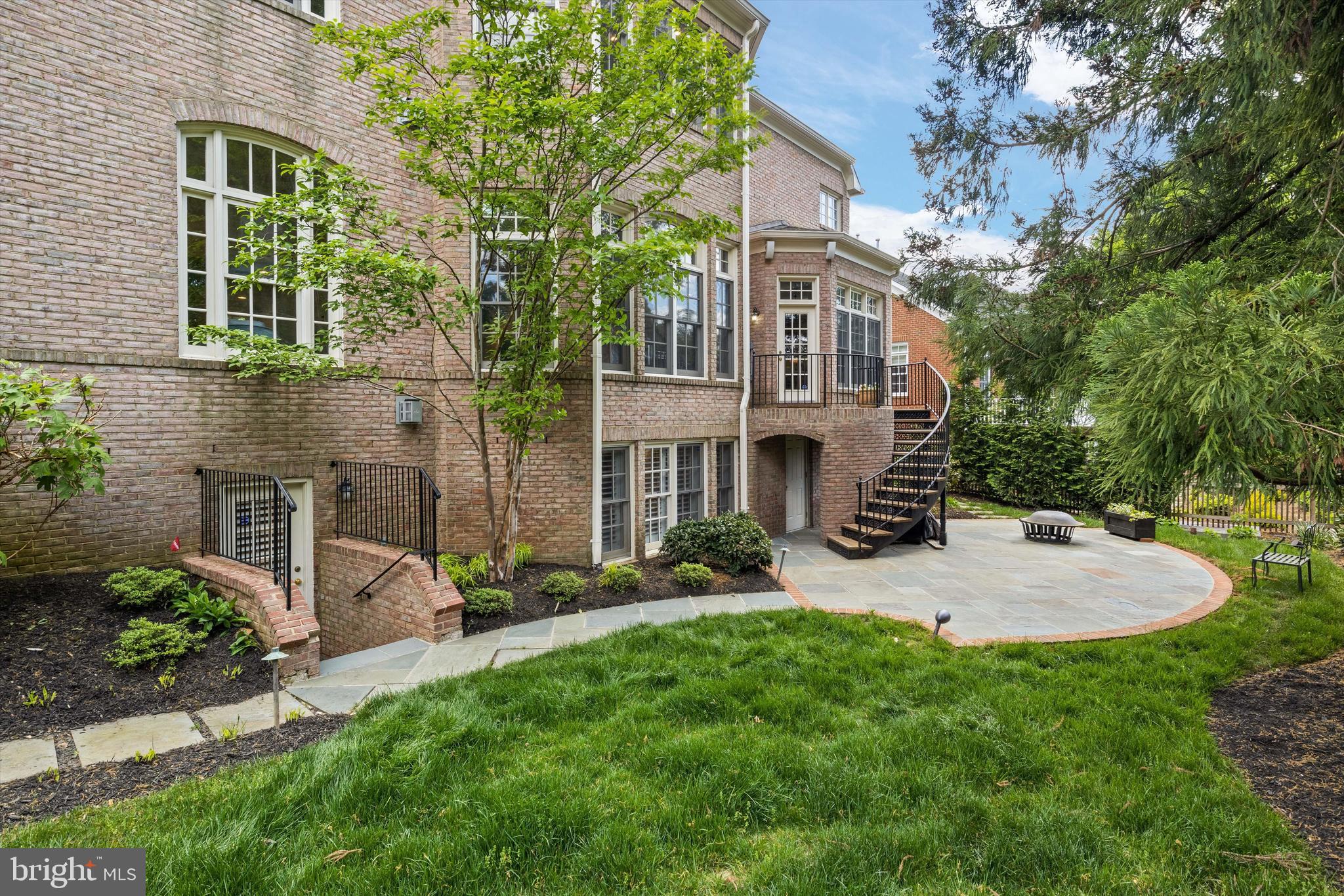 KINGS CLOISTER - Residential