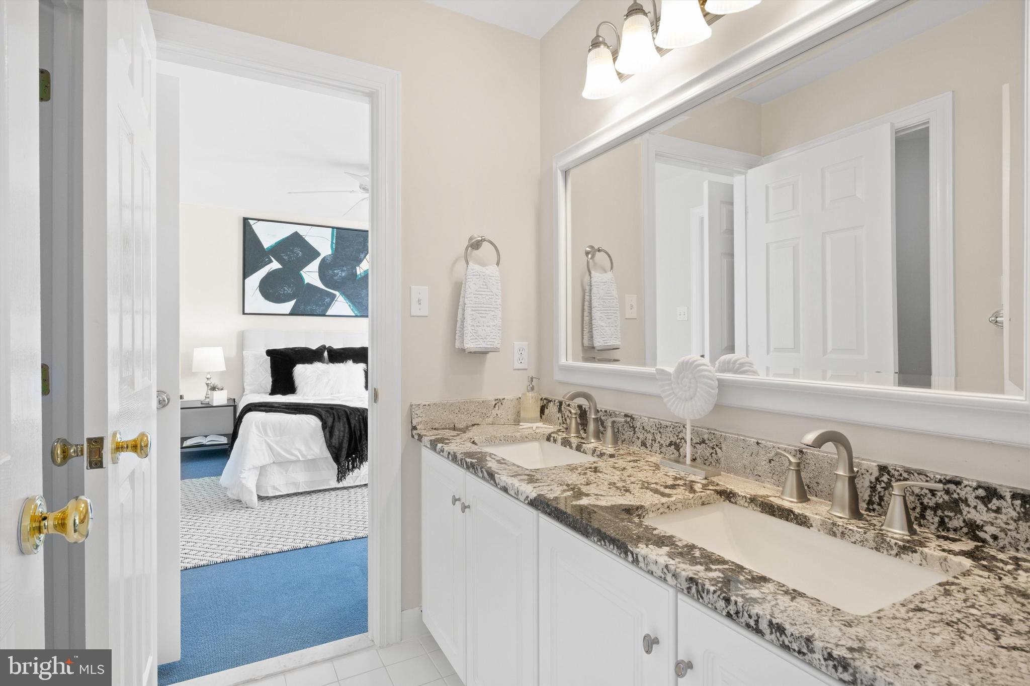 KINGS CLOISTER - Residential