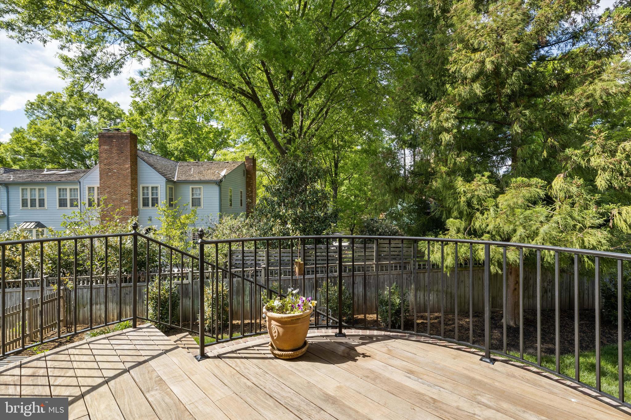 KINGS CLOISTER - Residential