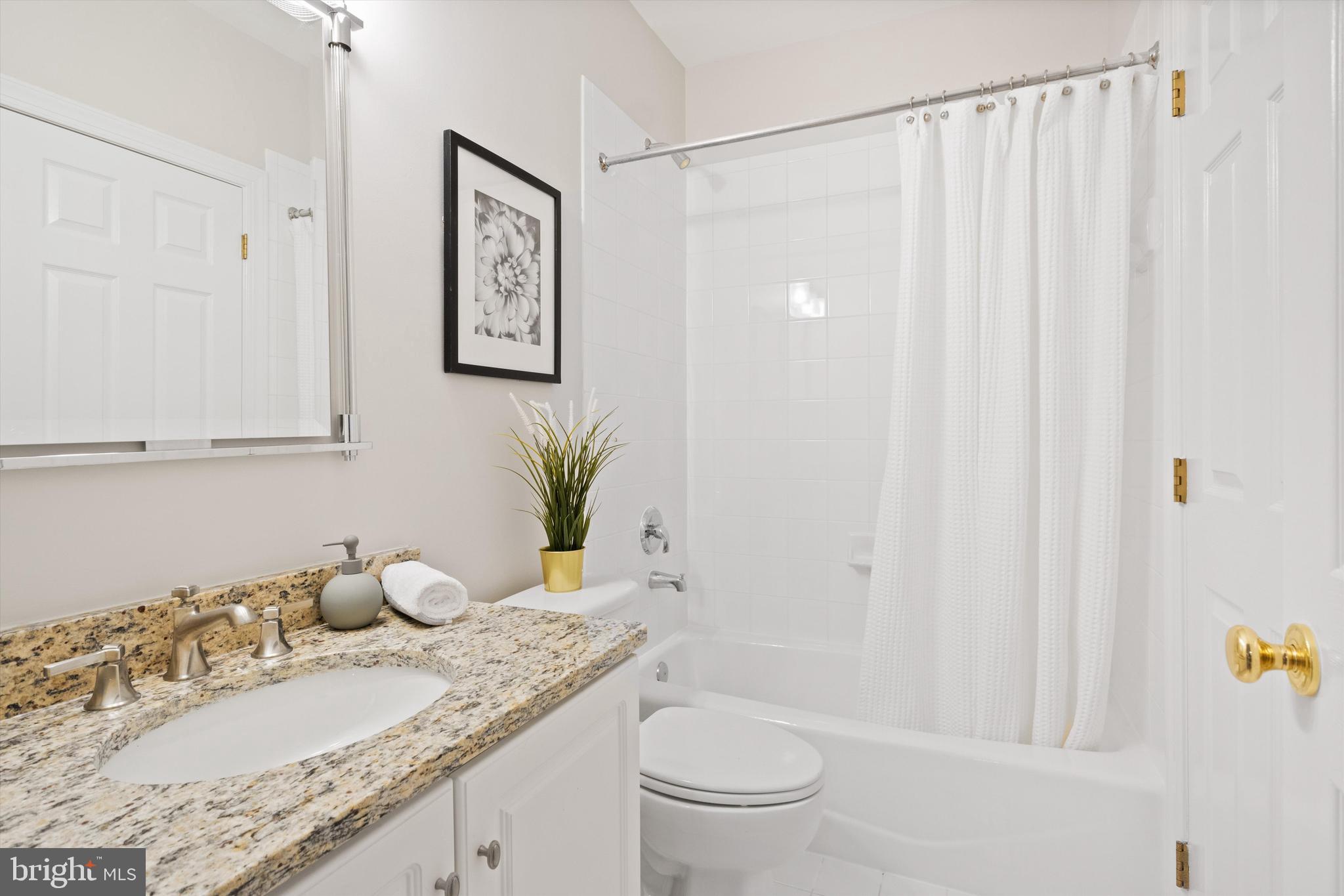 KINGS CLOISTER - Residential