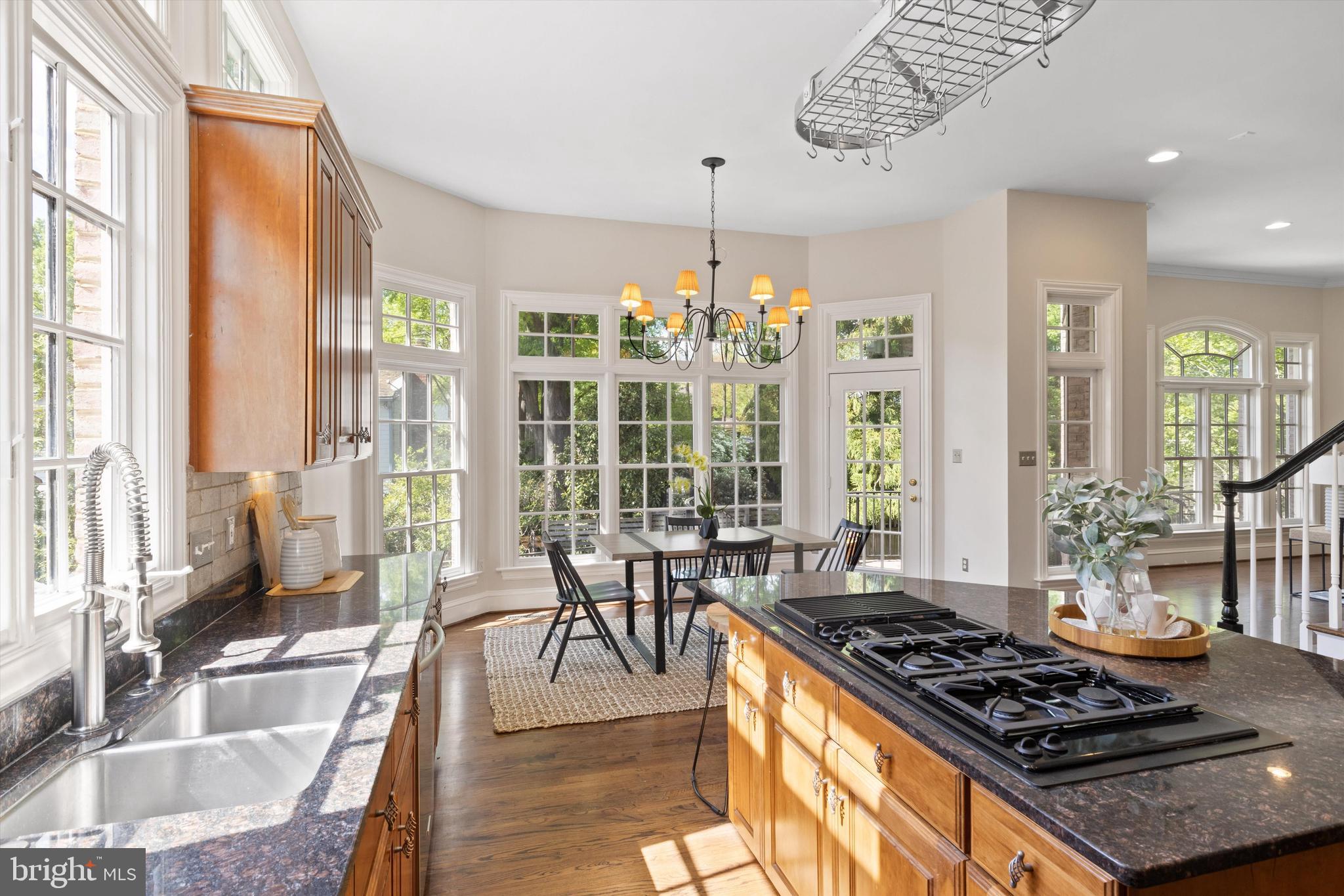 KINGS CLOISTER - Residential