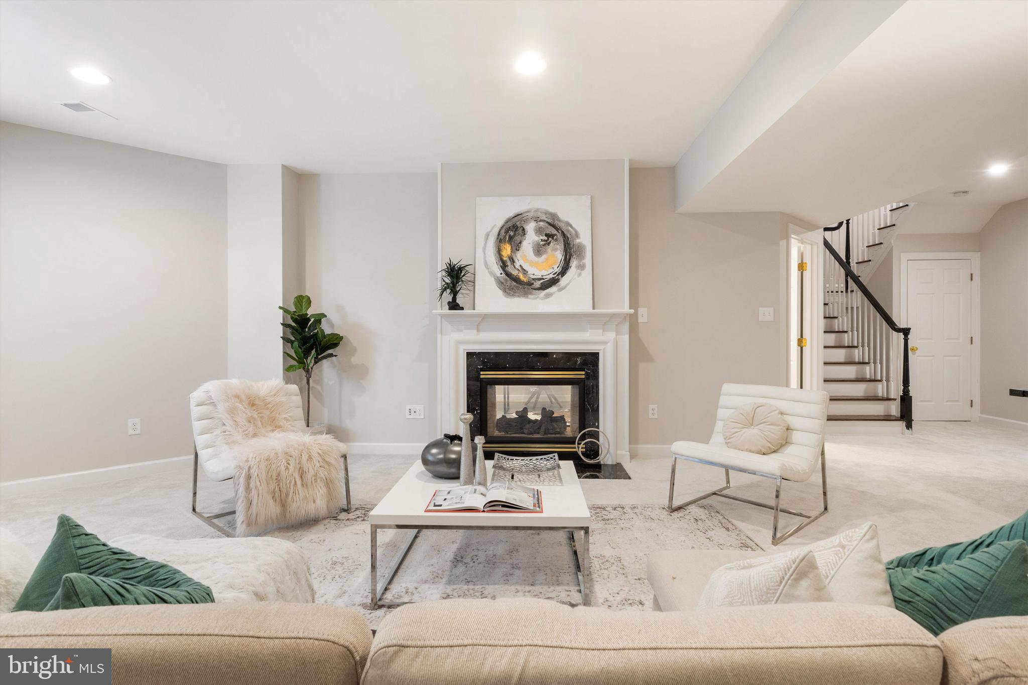 KINGS CLOISTER - Residential