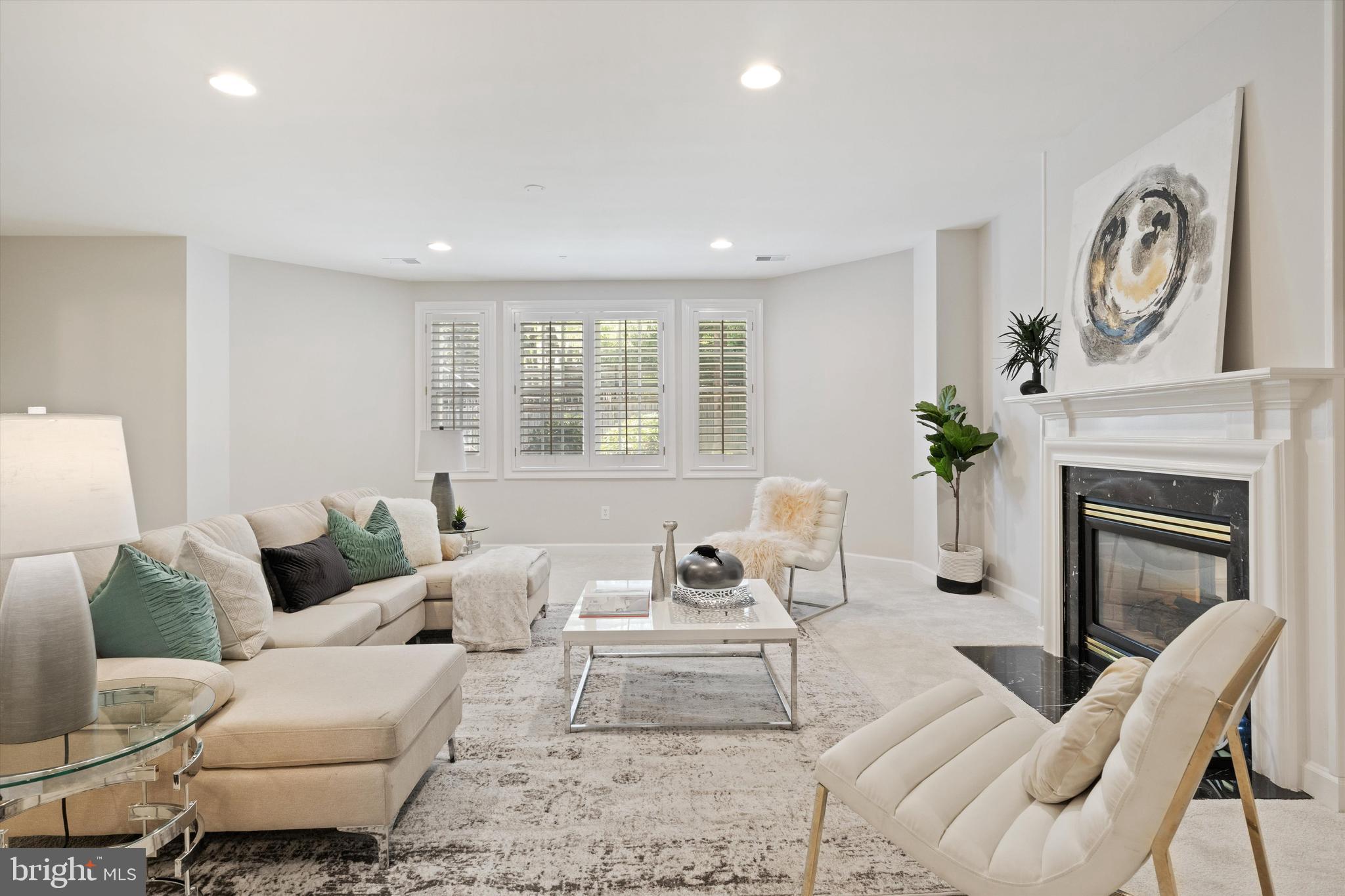 KINGS CLOISTER - Residential