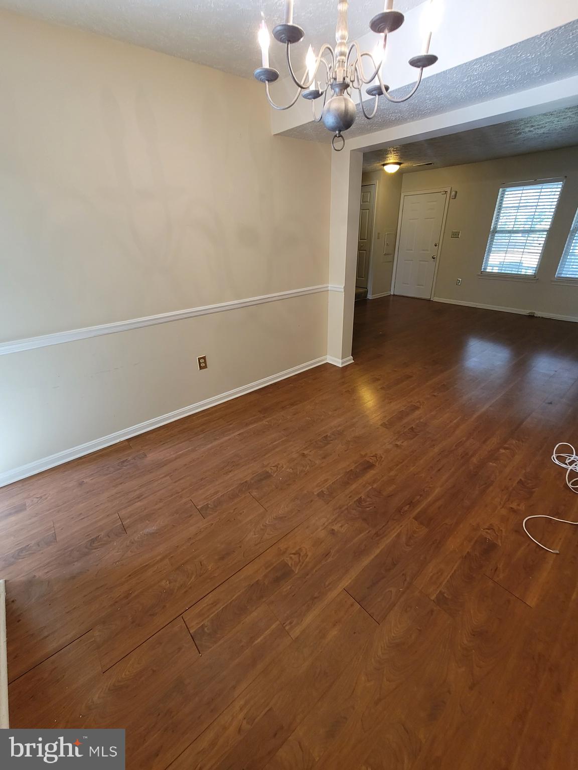 ST CHARLES HAMPSHIRE - Residential Lease