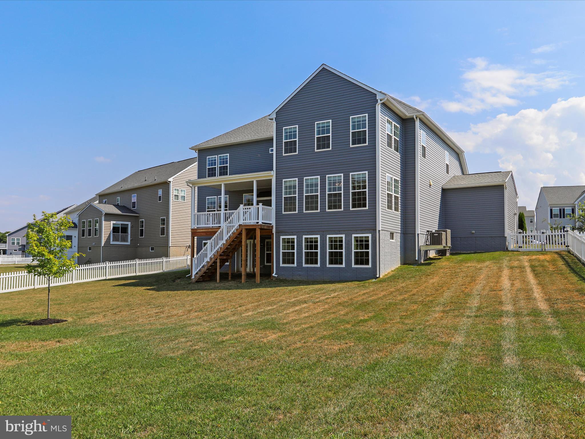 WESTFIELDS - Residential