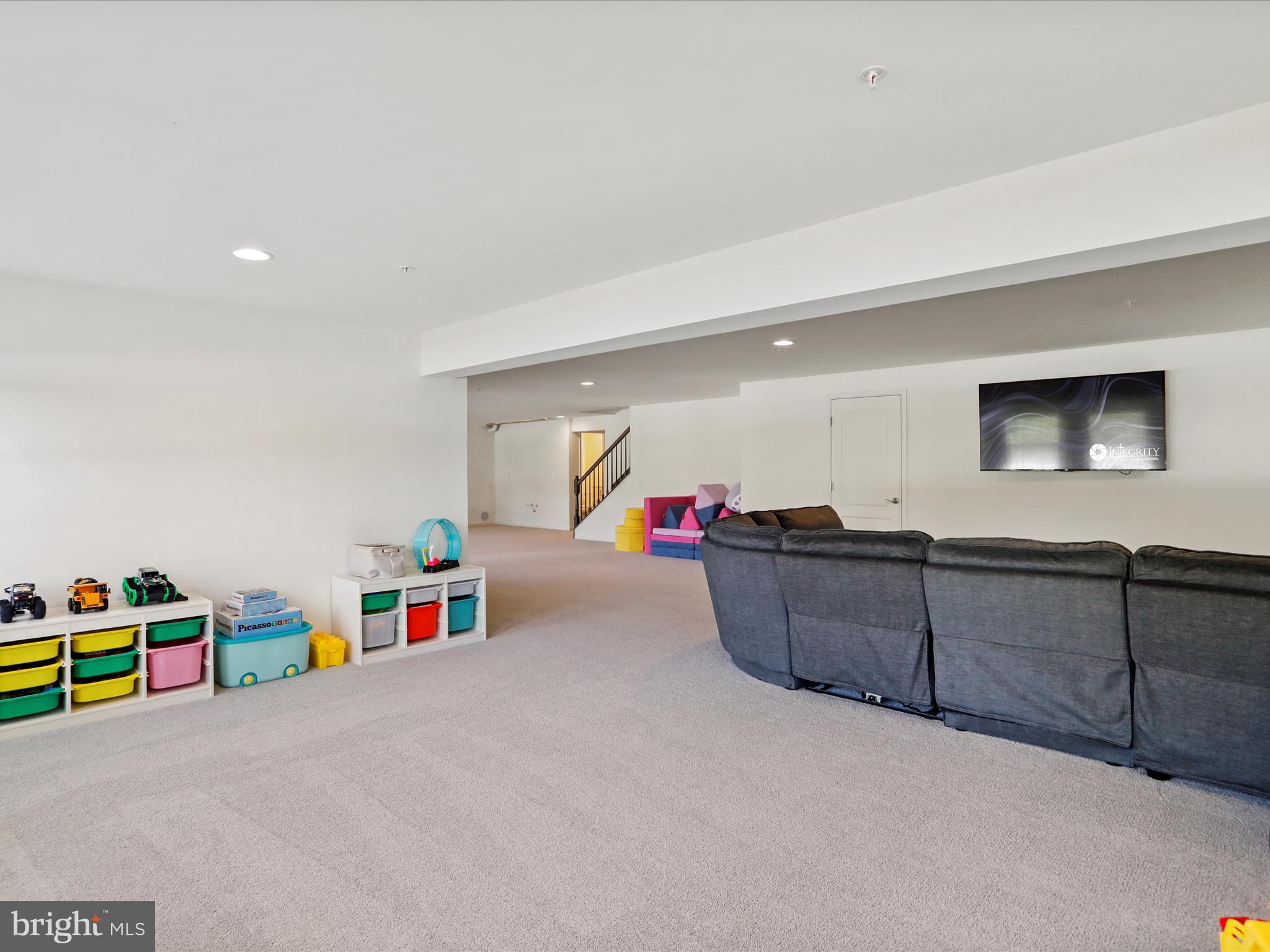 WESTFIELDS - Residential