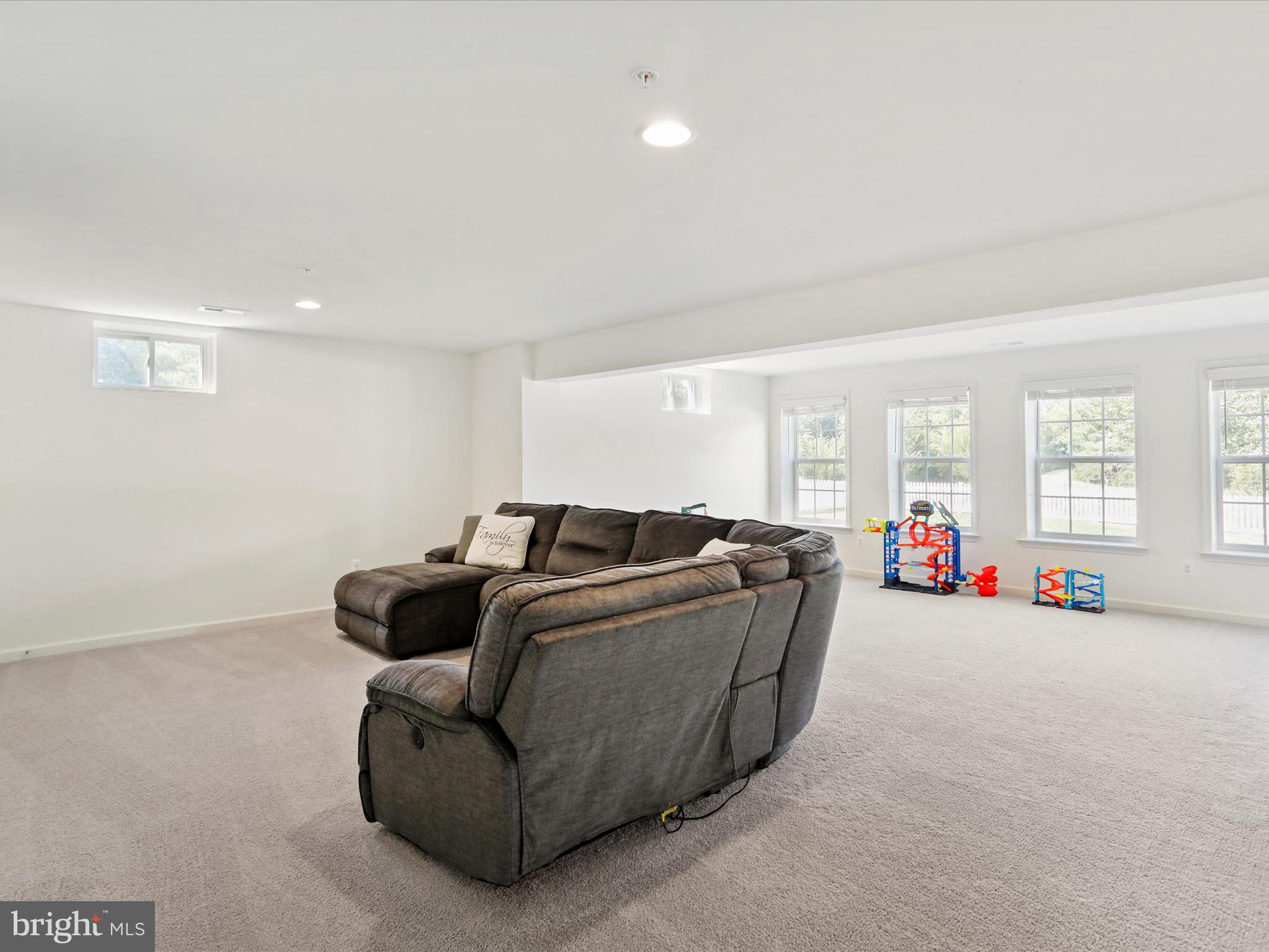 WESTFIELDS - Residential