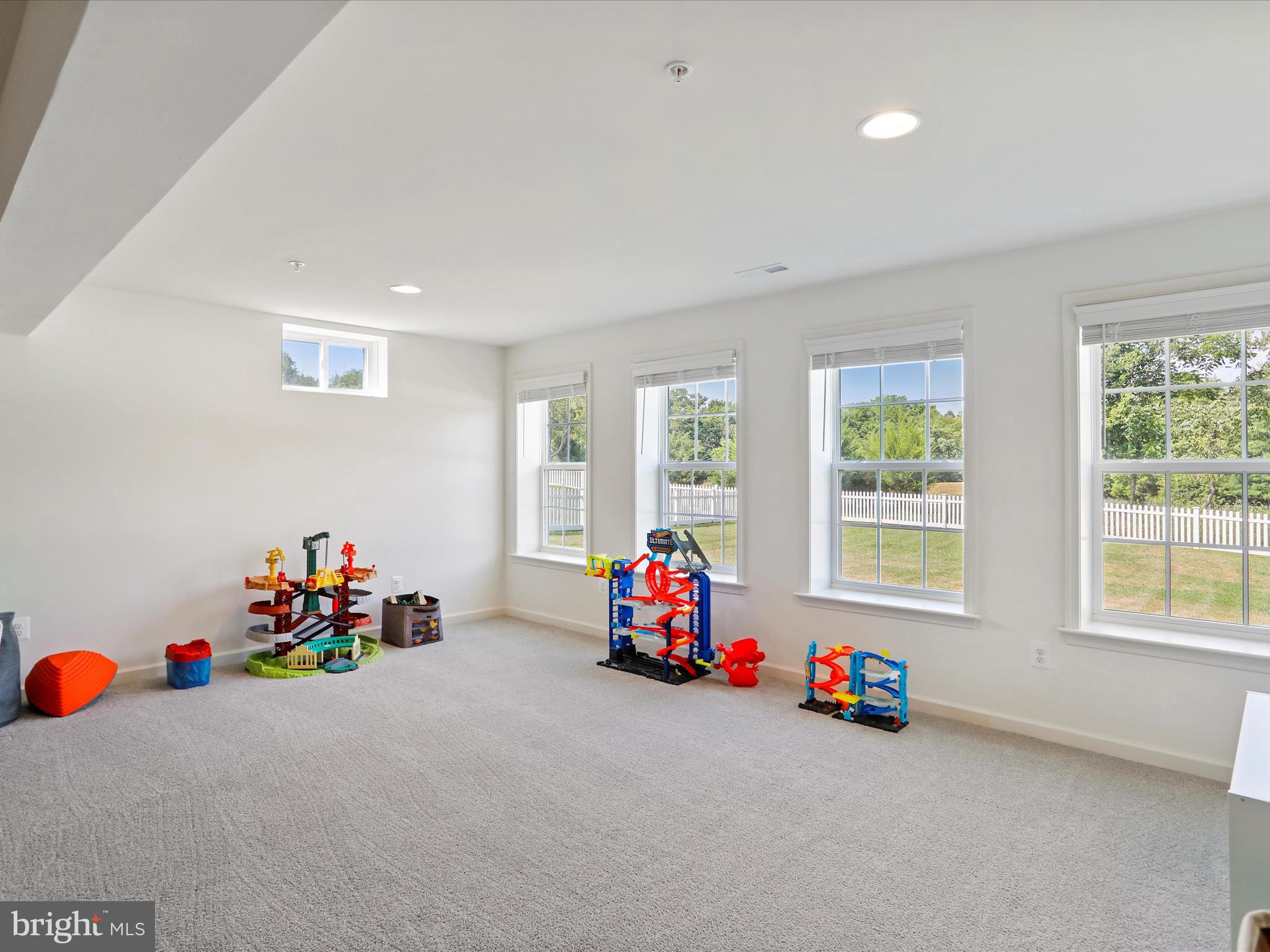 WESTFIELDS - Residential