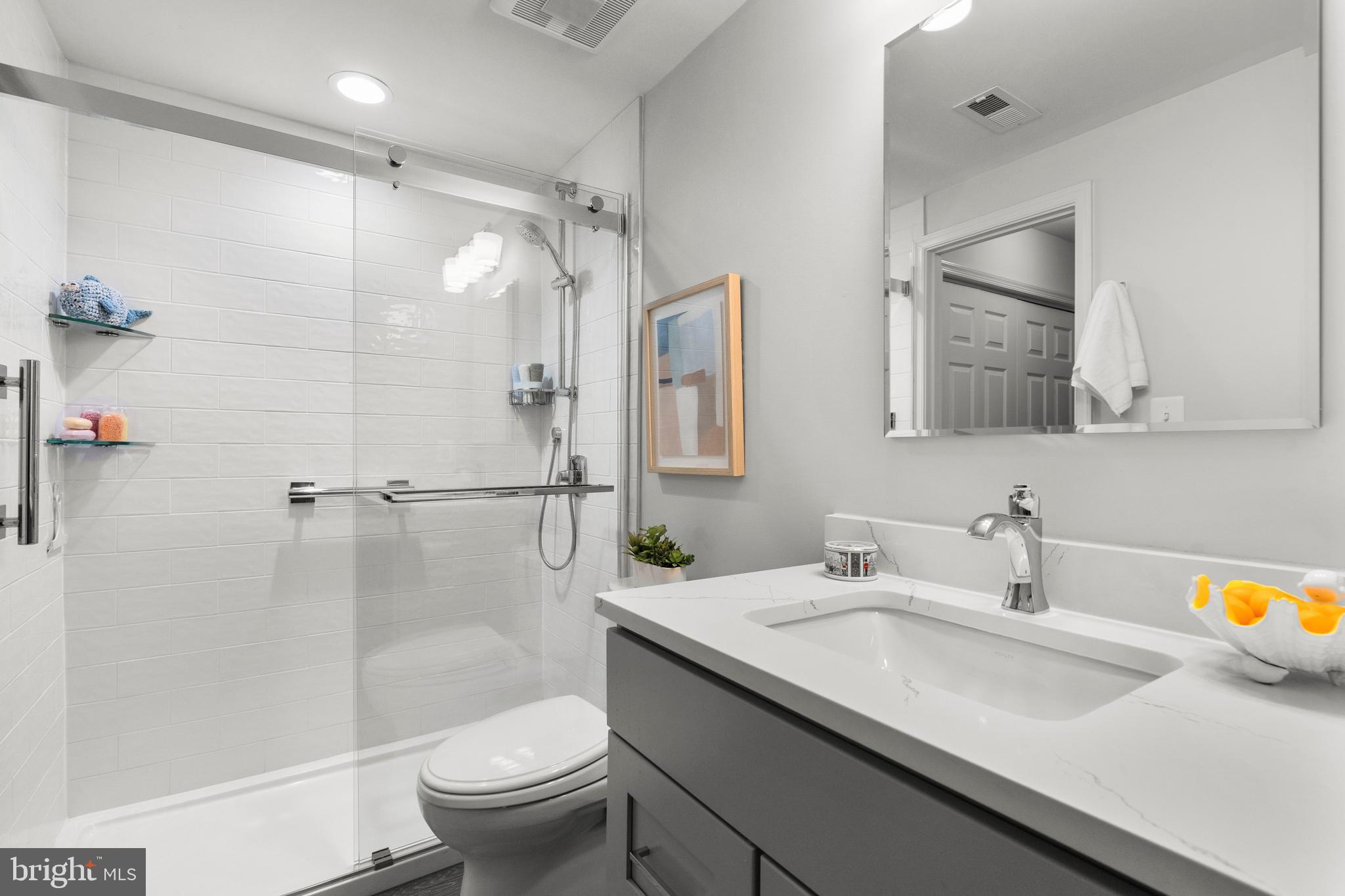 LACEY FOREST - Residential