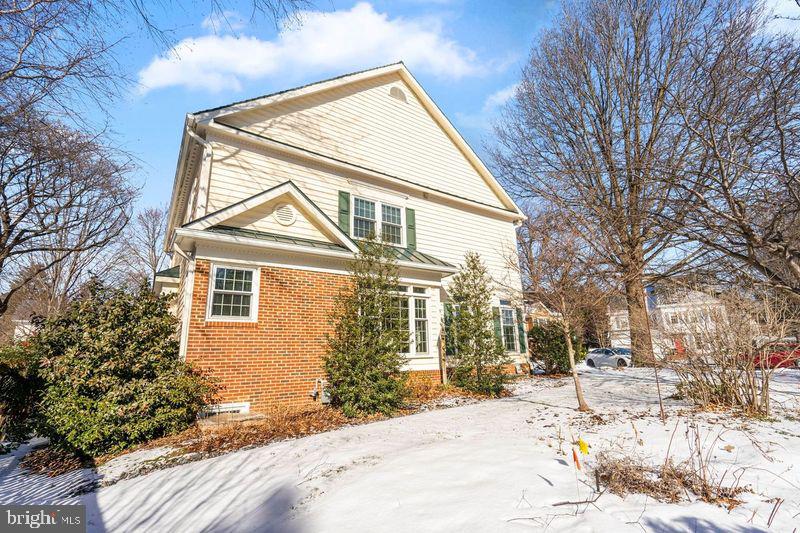 LACEY FOREST - Residential