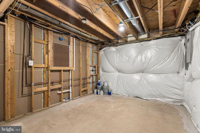 LACEY FOREST - Residential