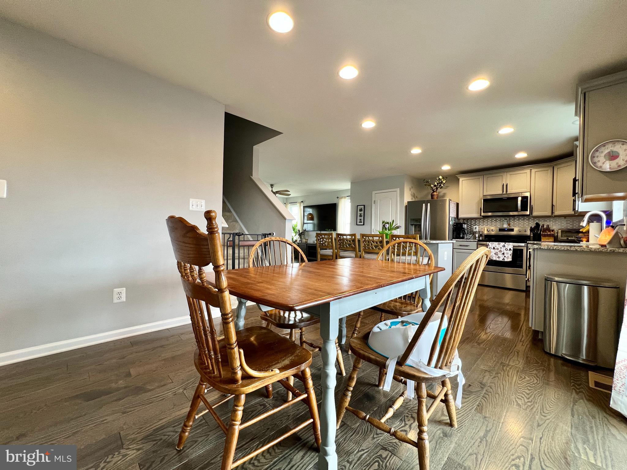 OVERLOOK AT RIVERSIDE - Residential