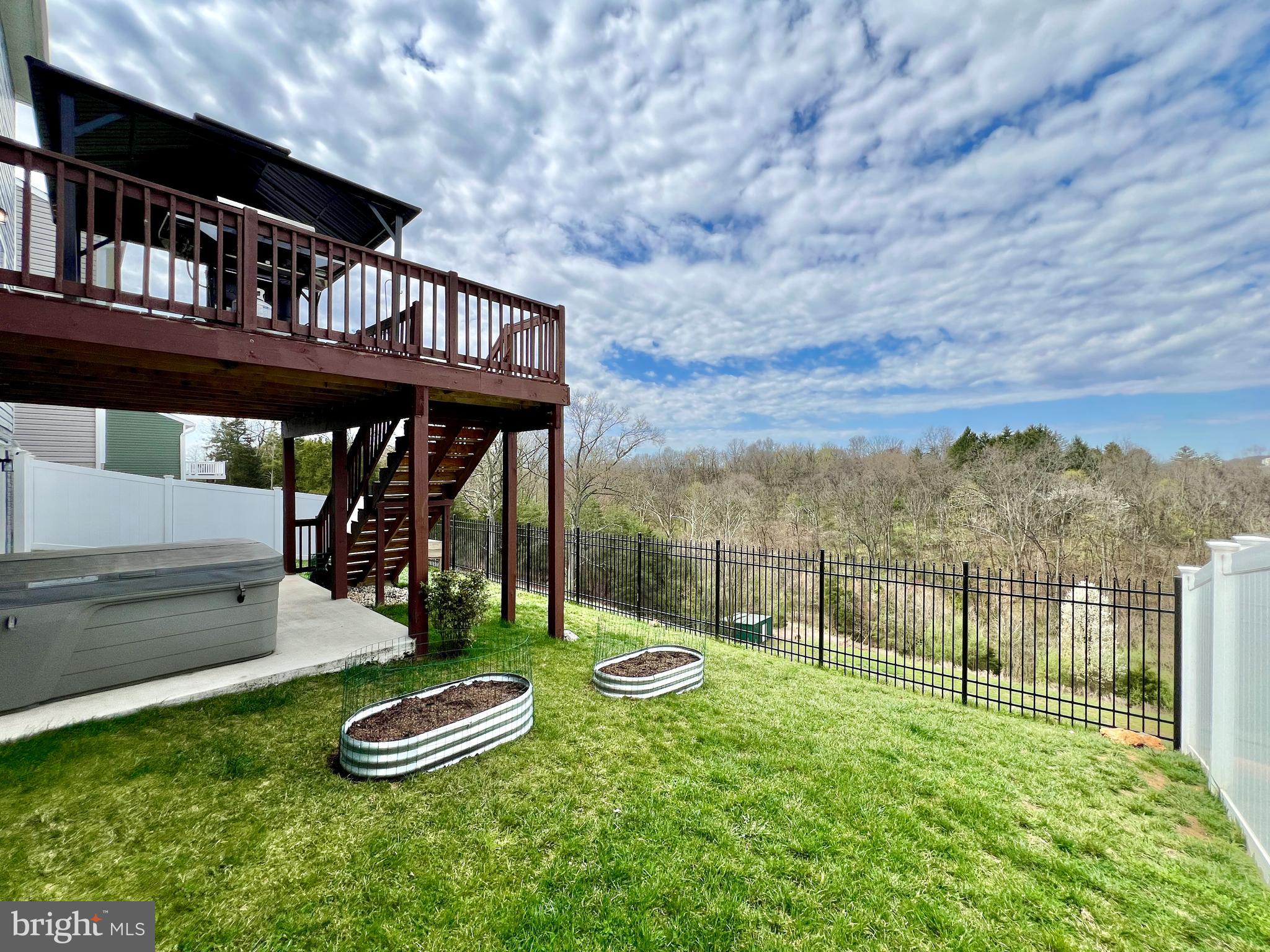 OVERLOOK AT RIVERSIDE - Residential