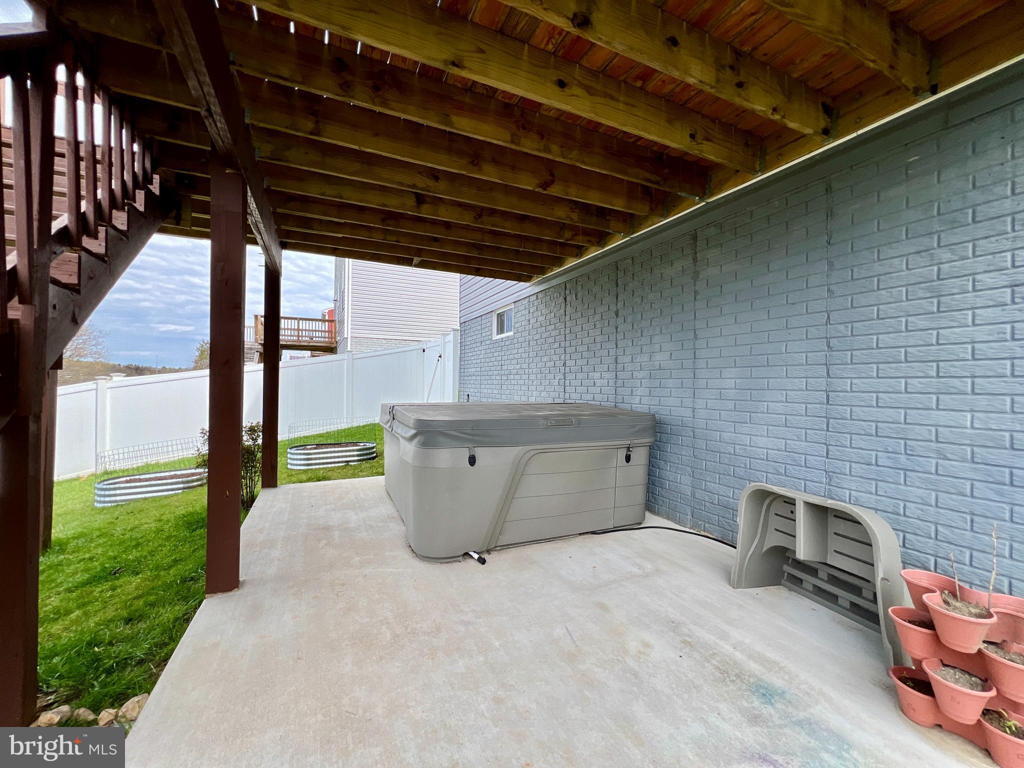 OVERLOOK AT RIVERSIDE - Residential