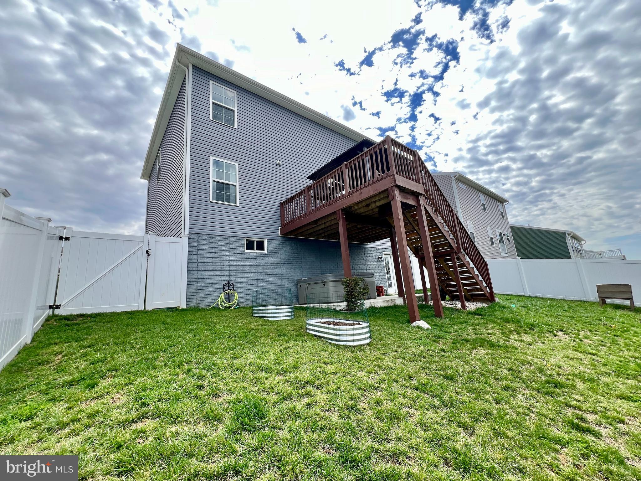 OVERLOOK AT RIVERSIDE - Residential