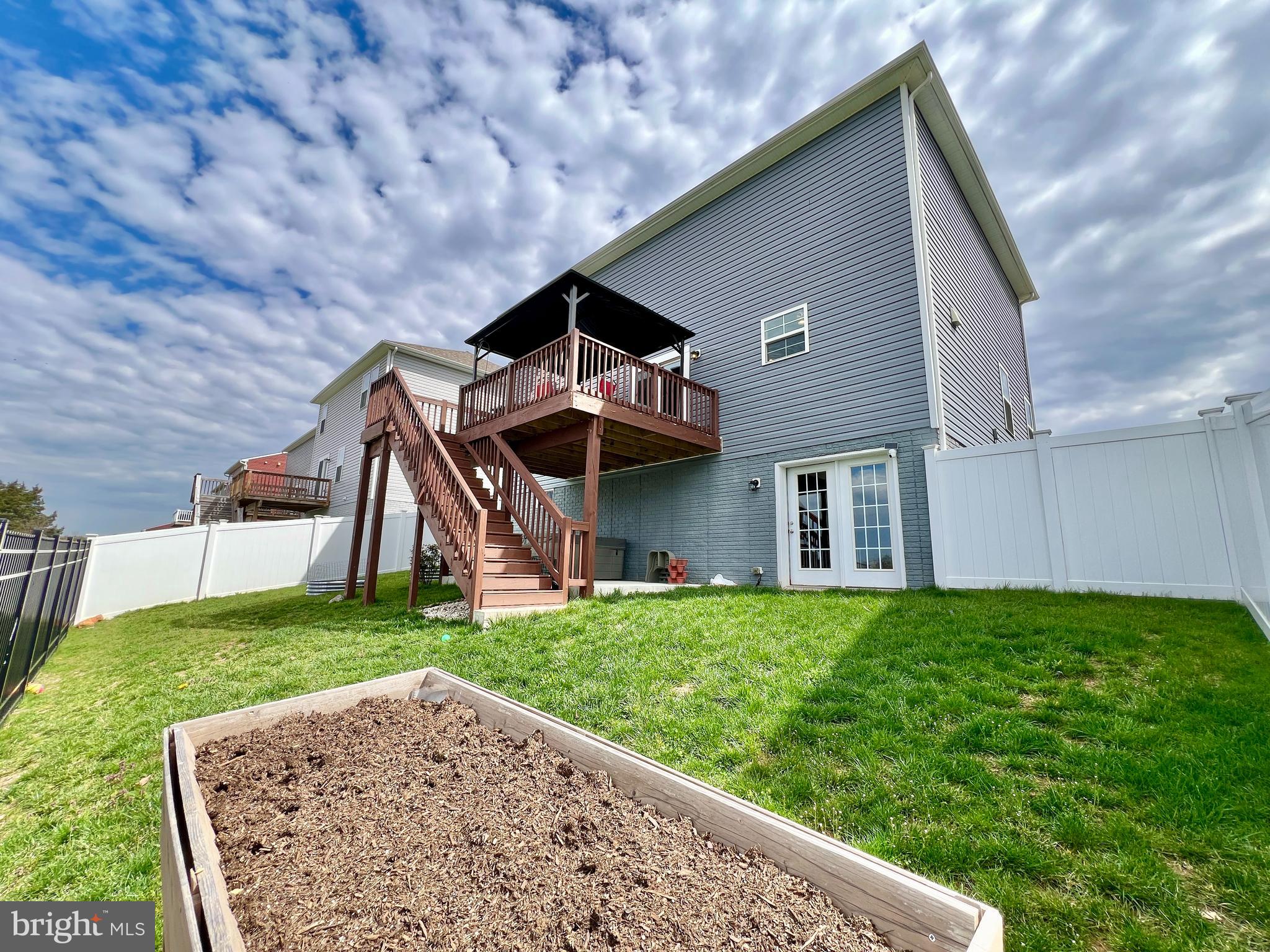 OVERLOOK AT RIVERSIDE - Residential