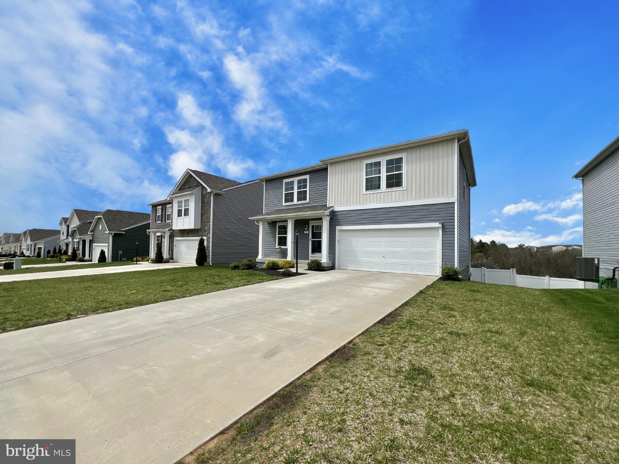 OVERLOOK AT RIVERSIDE - Residential