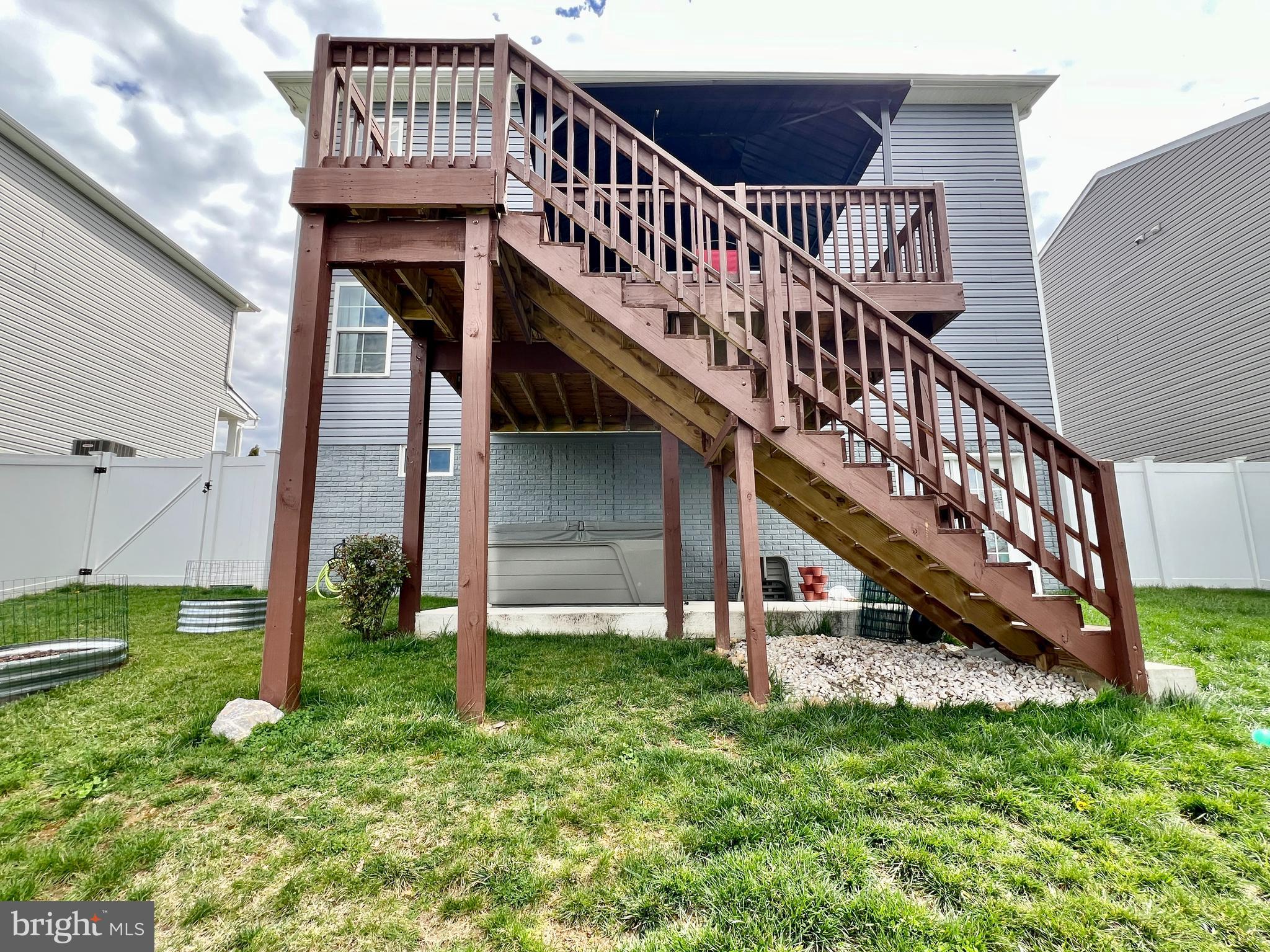 OVERLOOK AT RIVERSIDE - Residential