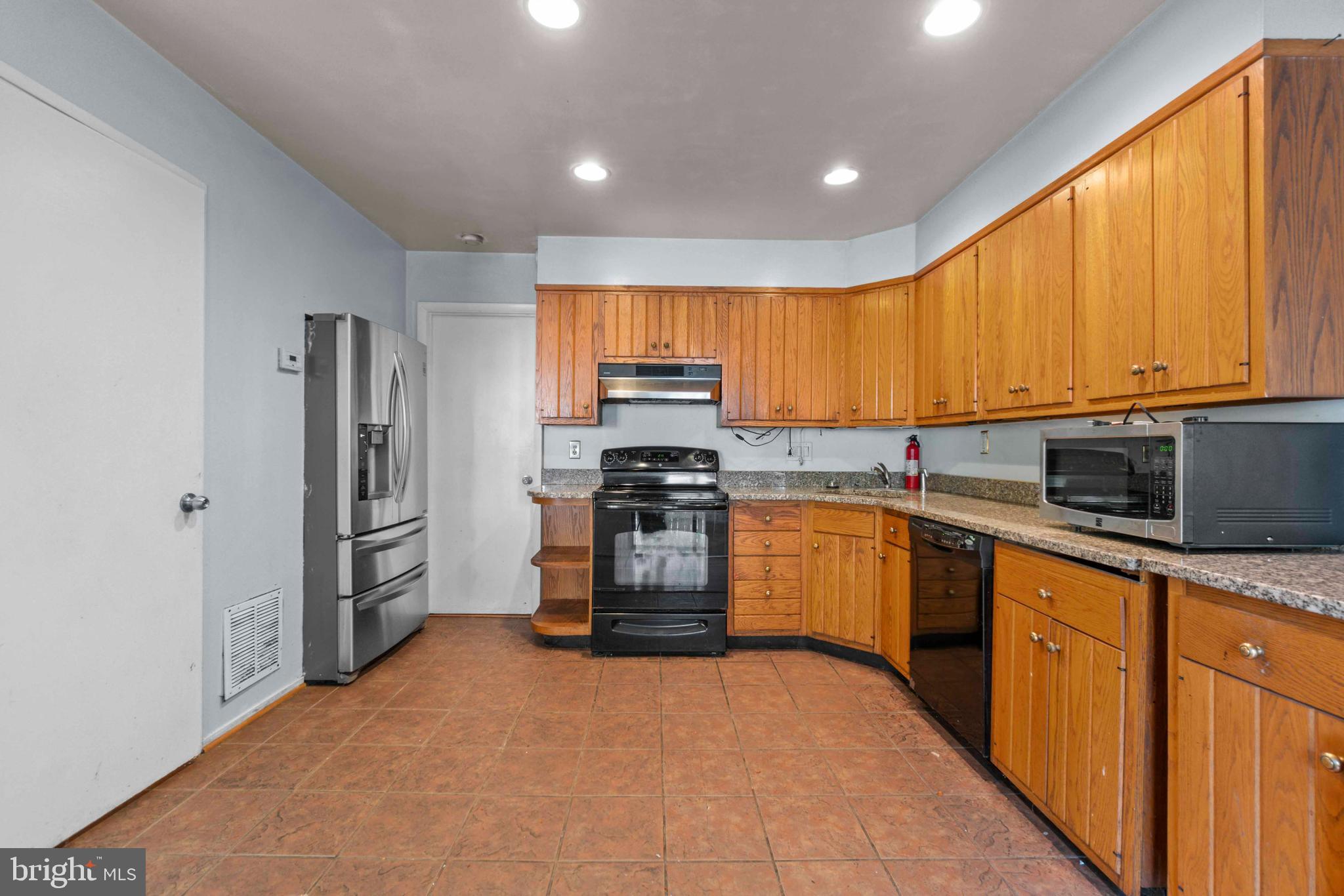 OVERLEA - Residential