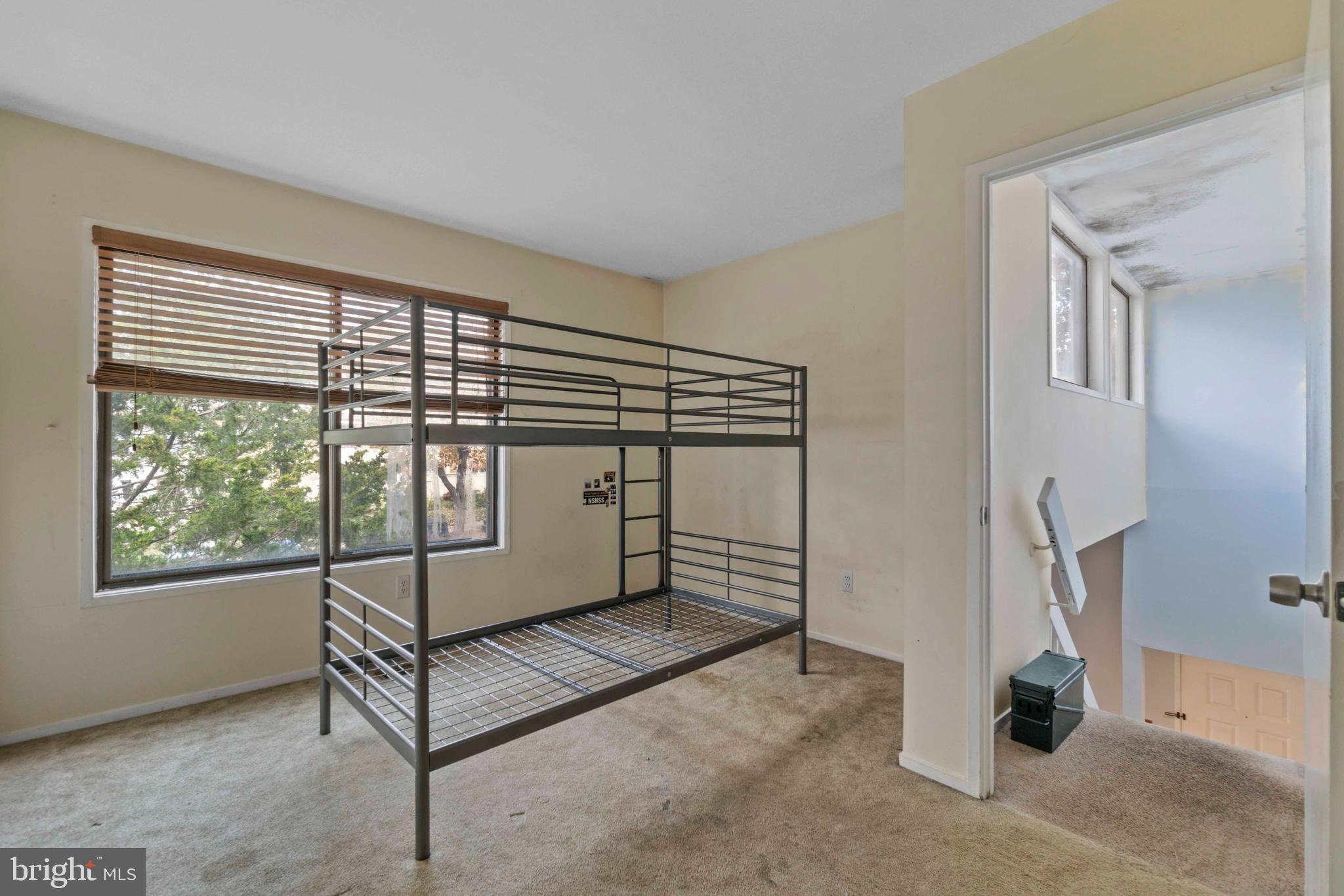 OVERLEA - Residential