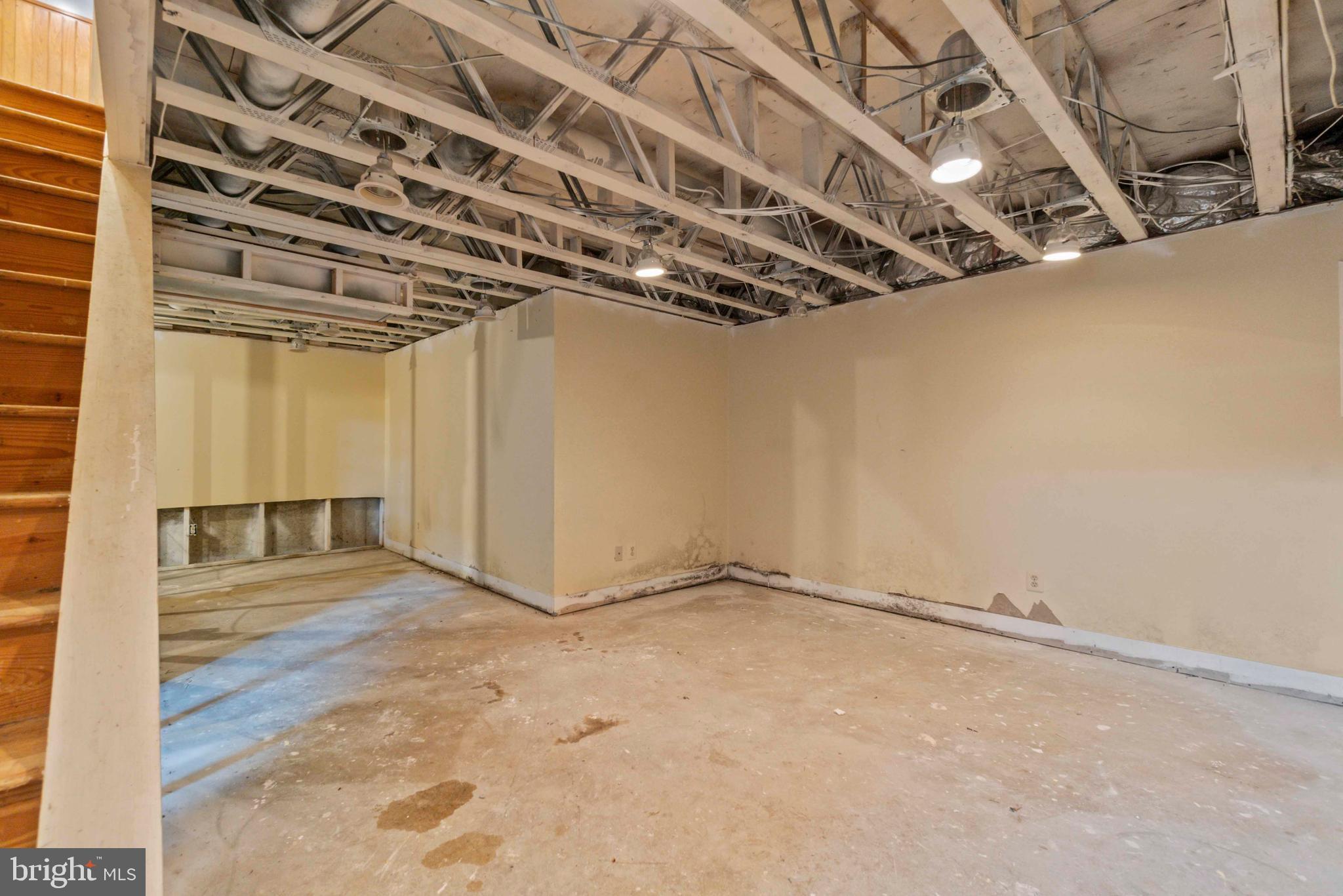 OVERLEA - Residential