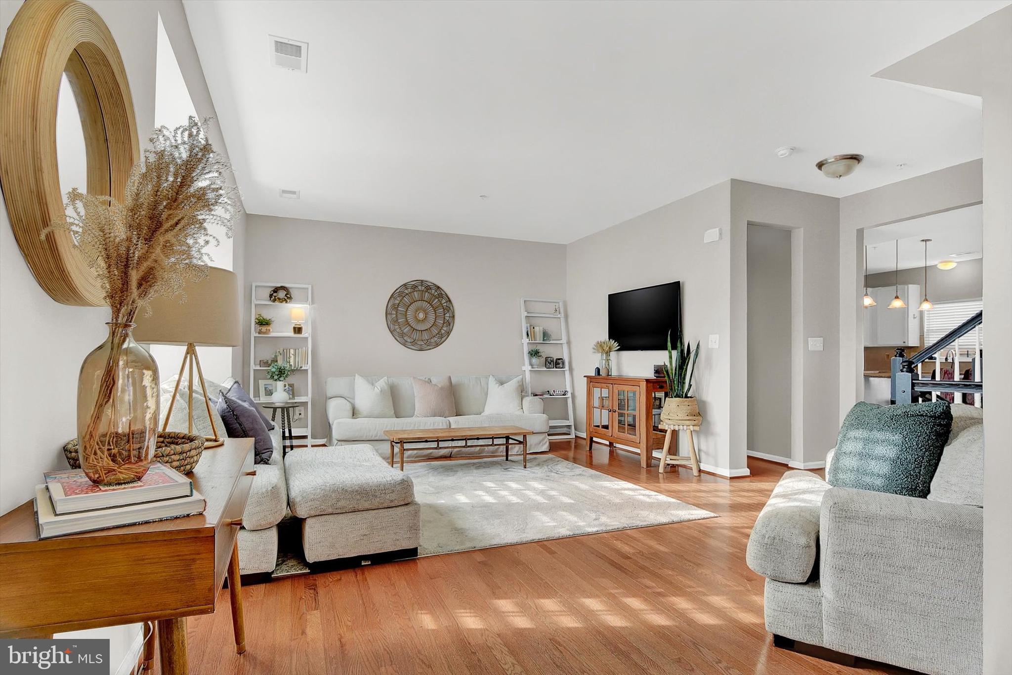 MONMOUTH MEADOWS - Residential